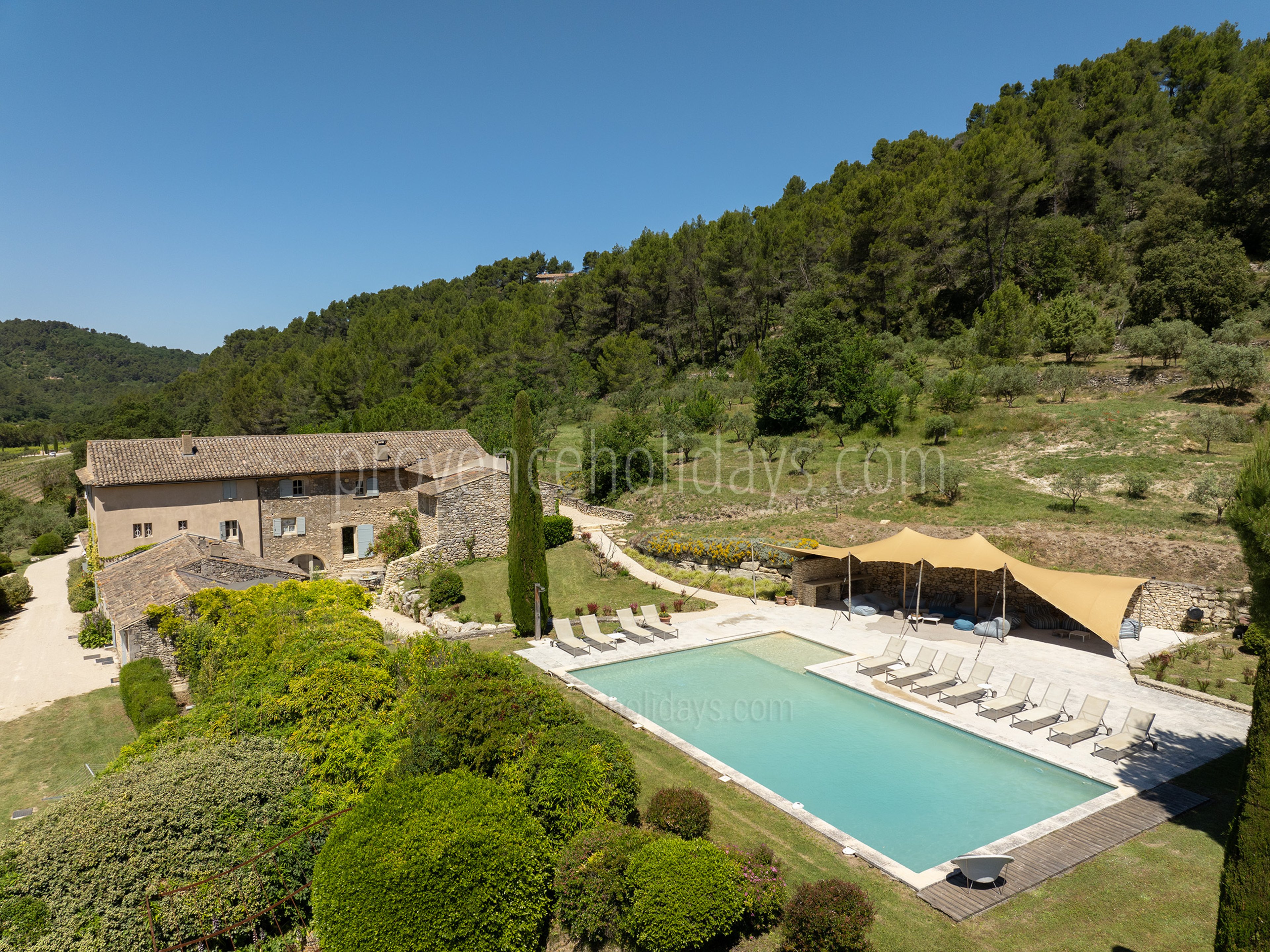 2 - Mas Vernet: Villa: Exterior