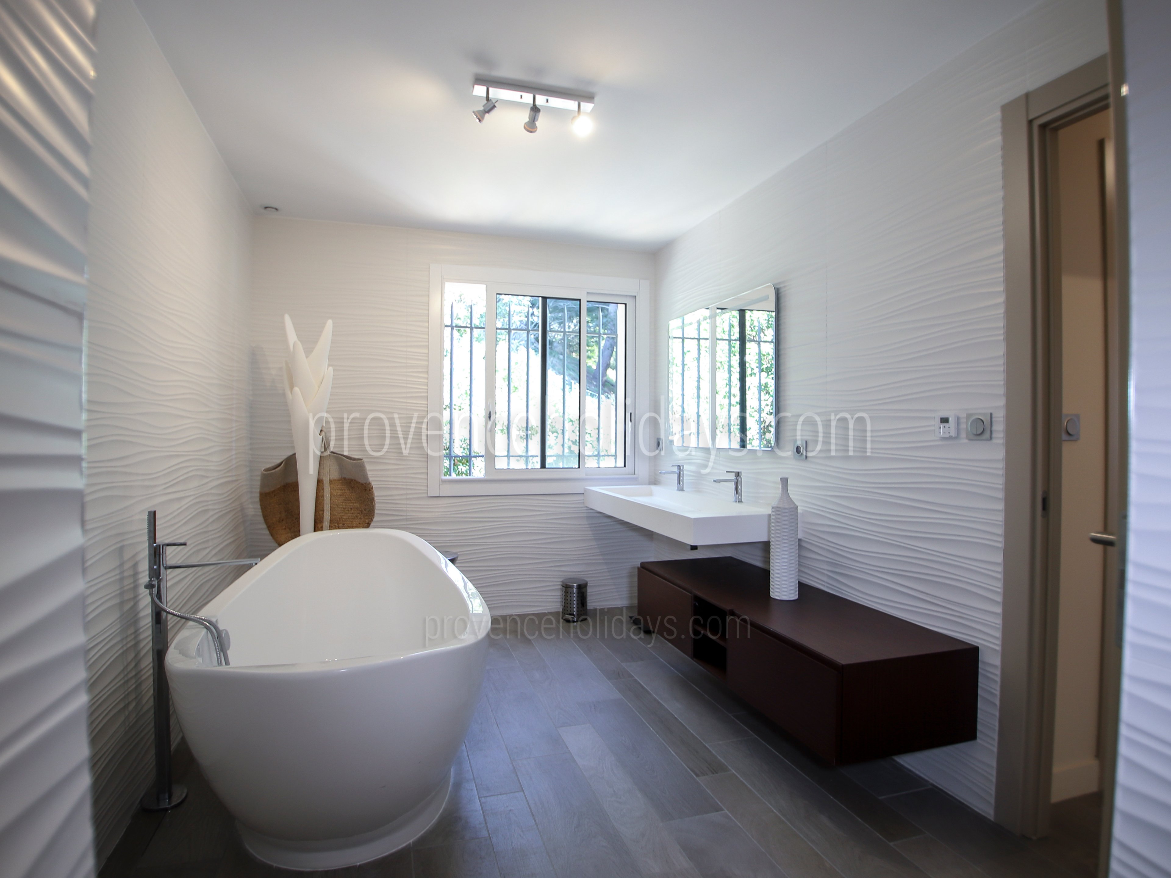 52 - Villa Côté Est: Villa: Bathroom
