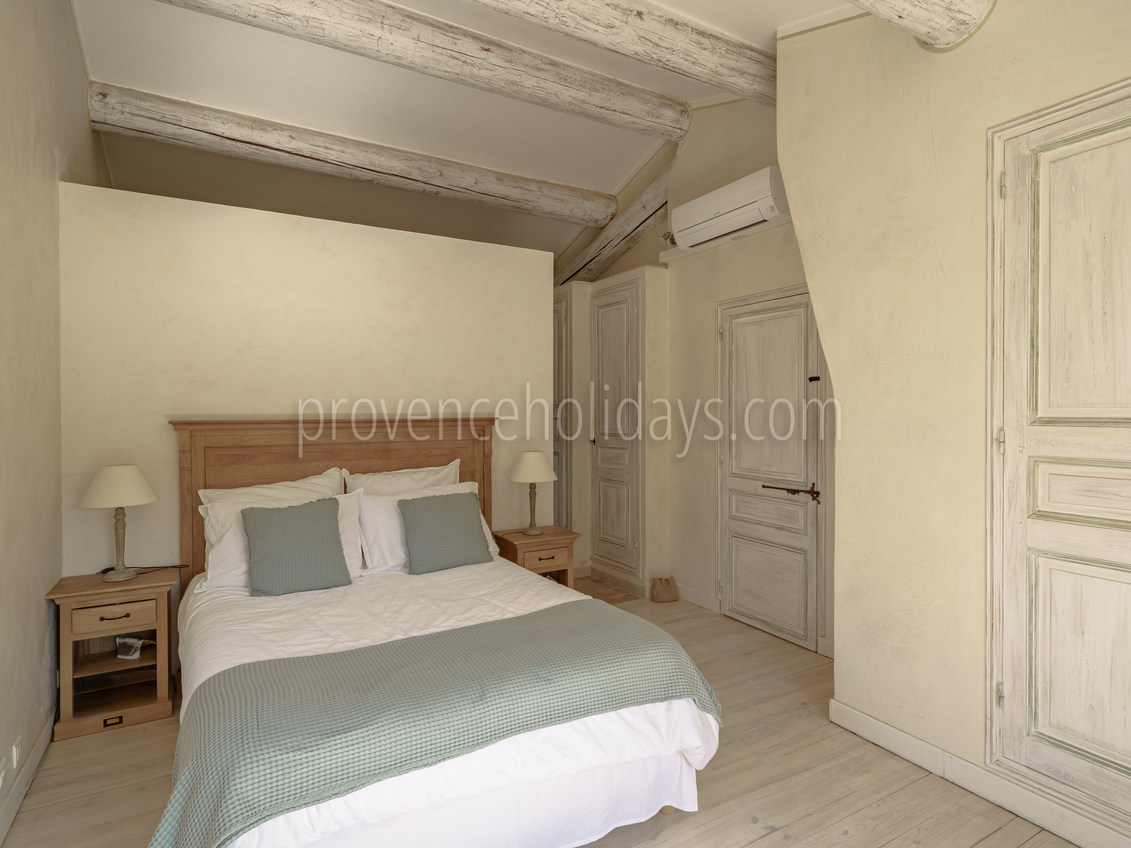 11 - Villa Sophie: Villa: Bedroom