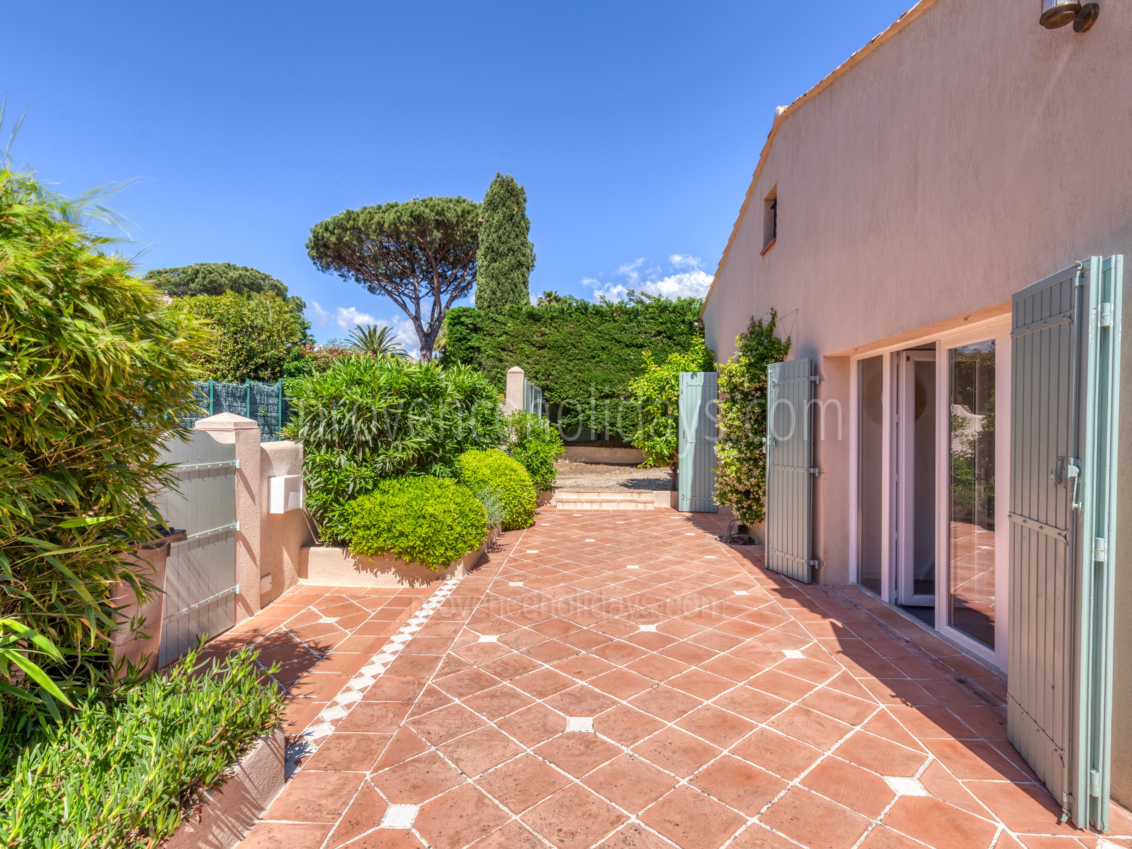 14 - Villa Morganite: Villa: Exterior