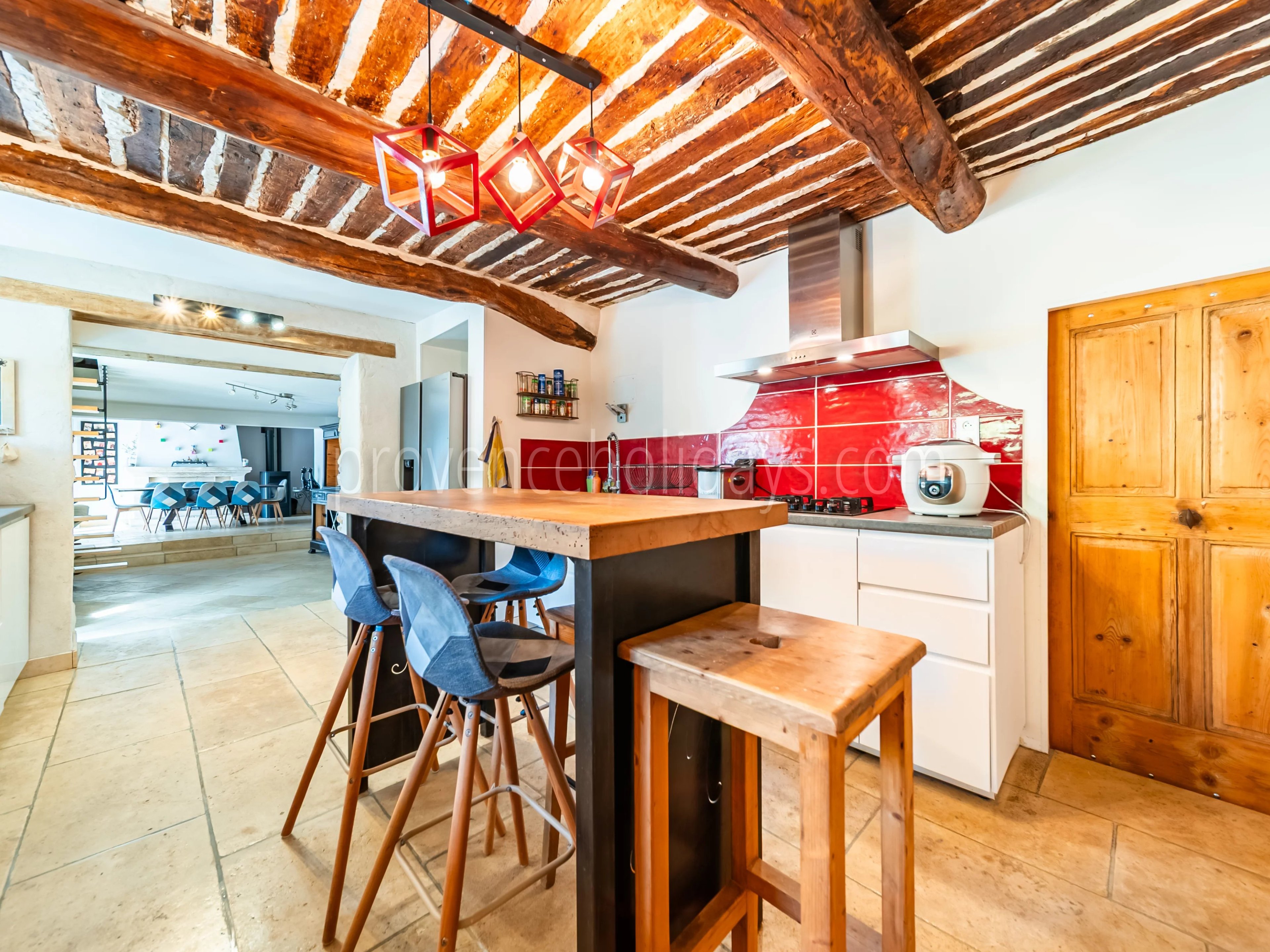 18 - Characterful mas in Bonnieux: Villa: Interior