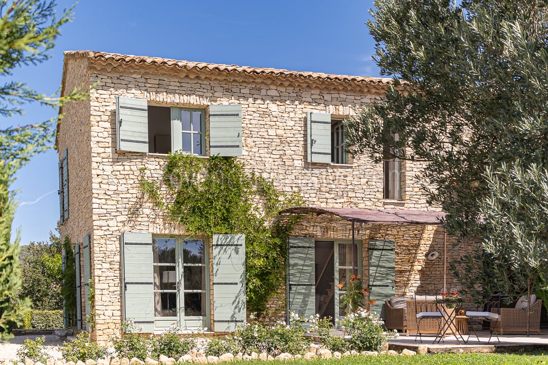 35 - Villa Eynaz: Villa: Exterior