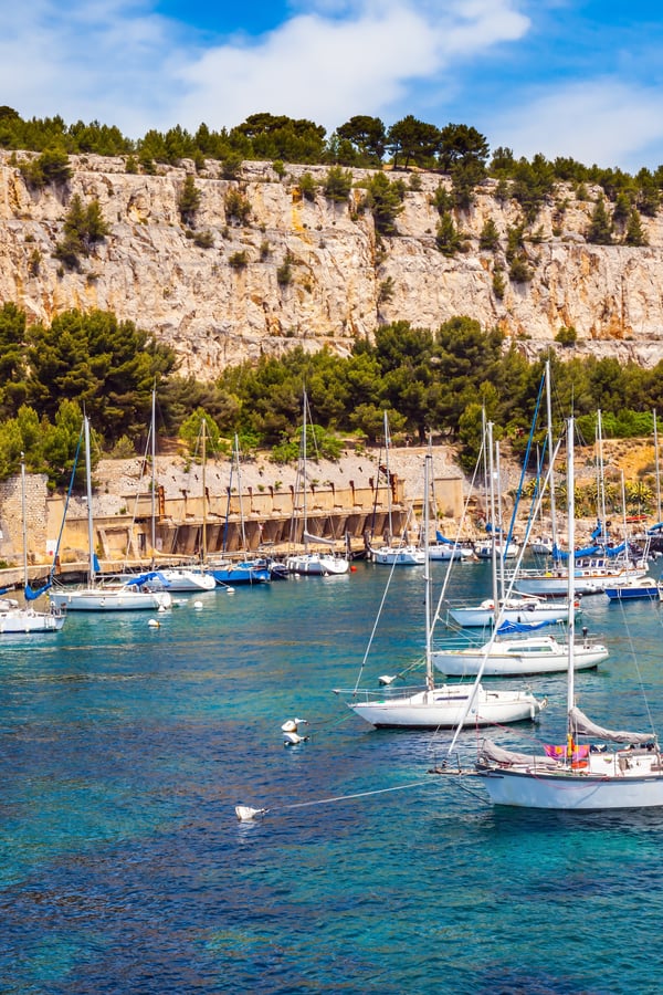 Calanques port