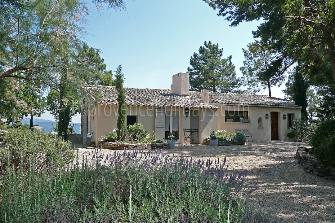 29 - La Villa Panorama: Villa: Exterior
