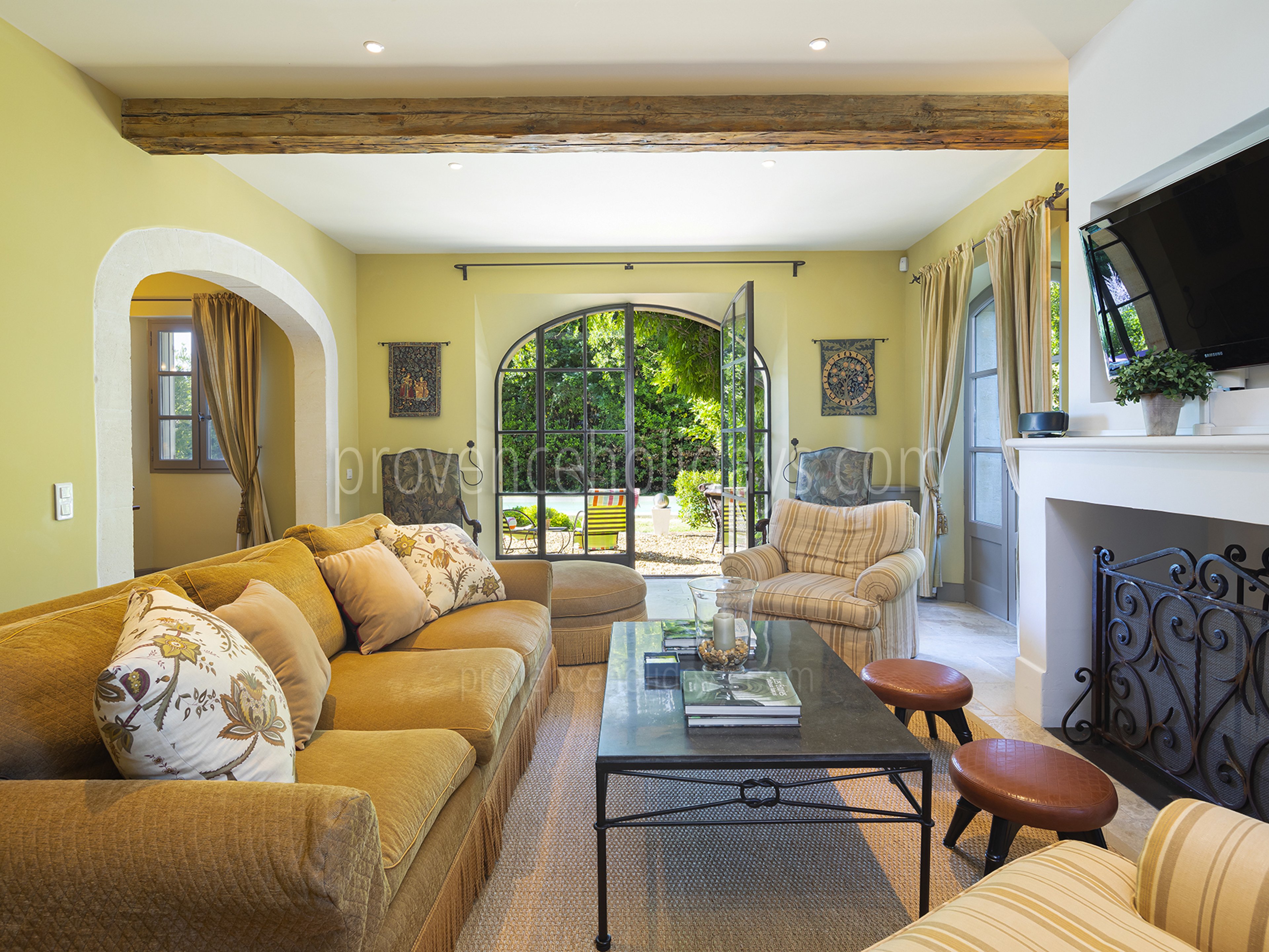 8 - Maison des Oliviers: Villa: Interior