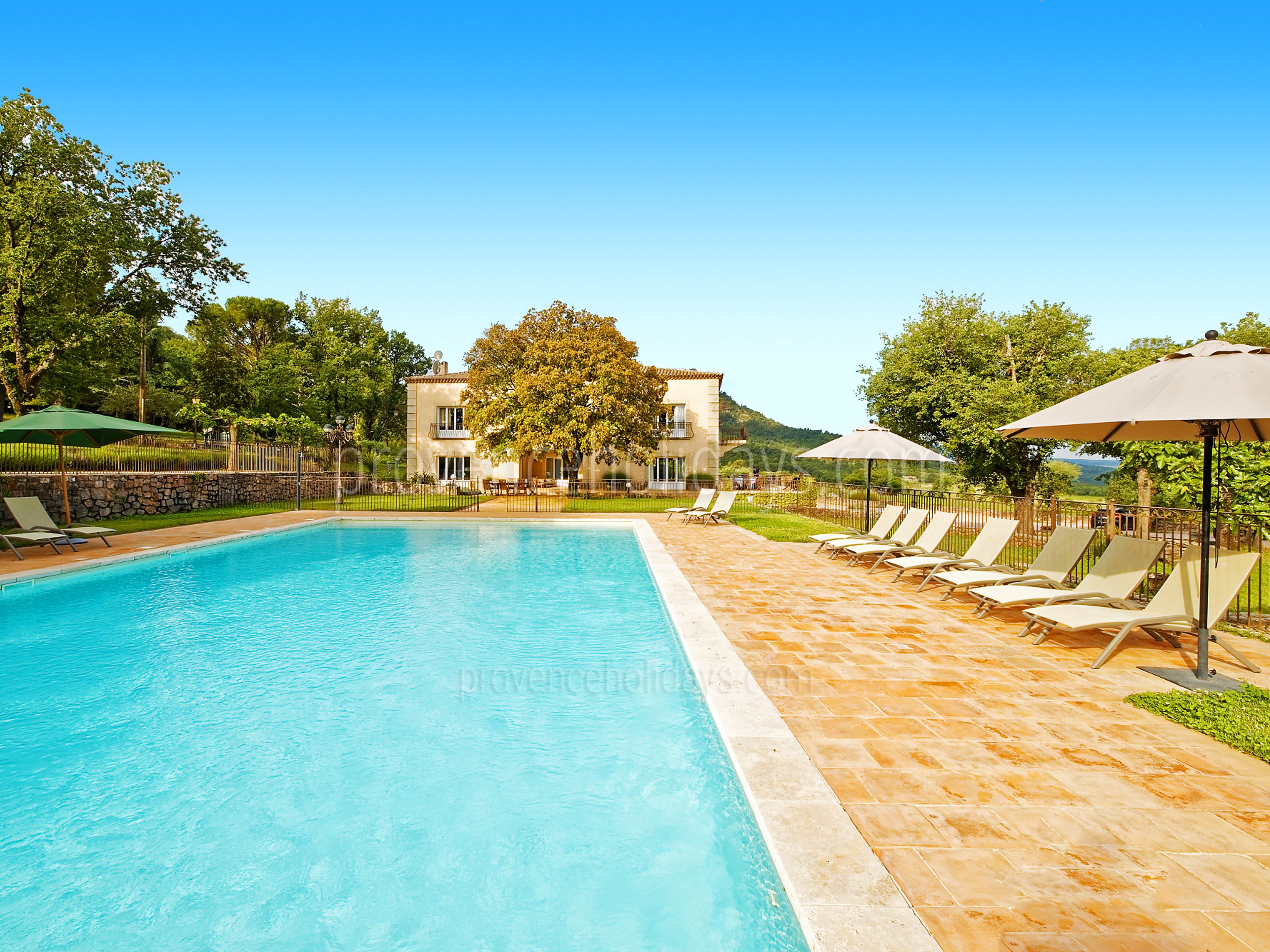 64 - Villa Garrigue: Villa: Pool