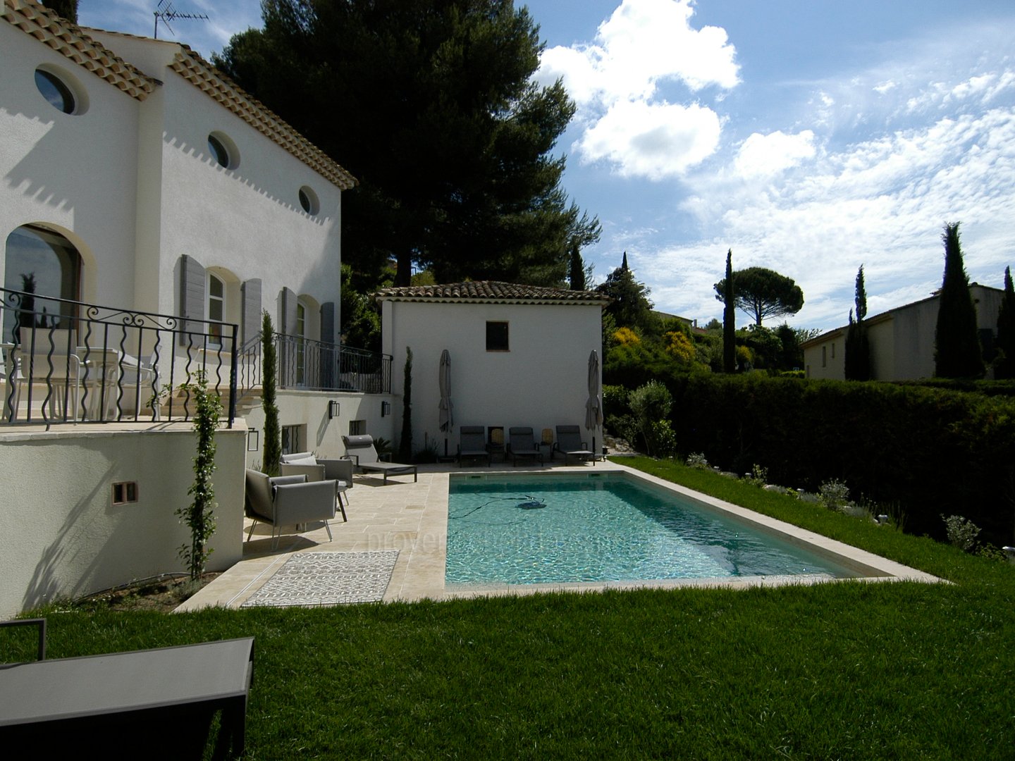 23 - Villa des Pins: Villa: Pool