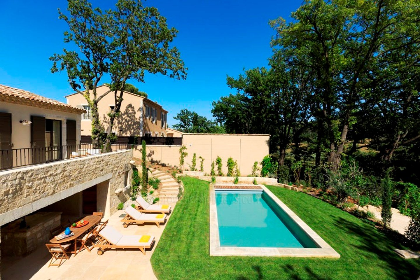 16 - Chez Sako: Villa: Pool