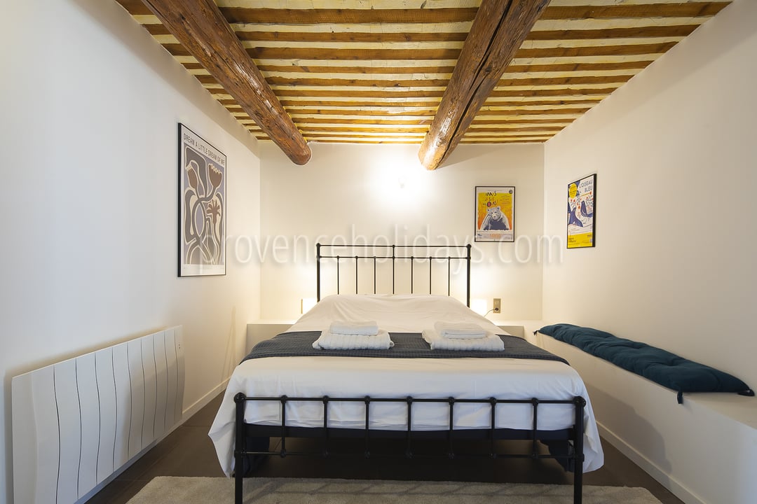 8 - Mas de la Lône: Villa: Bedroom 1
