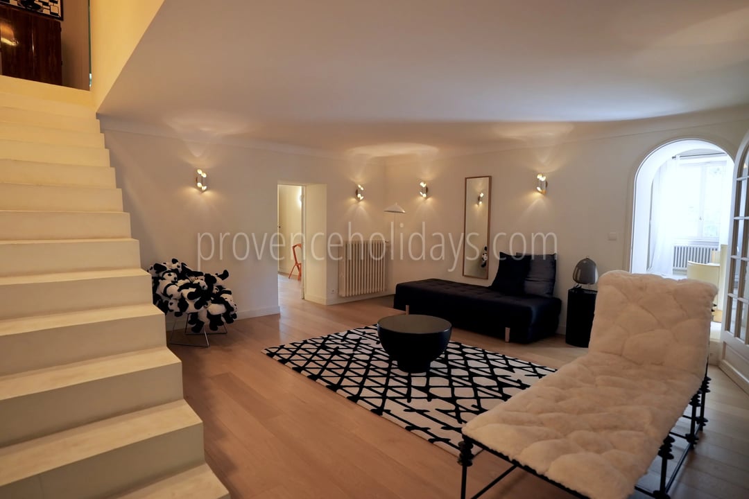23 - Stone estate in Eygalières: Villa: Interior
