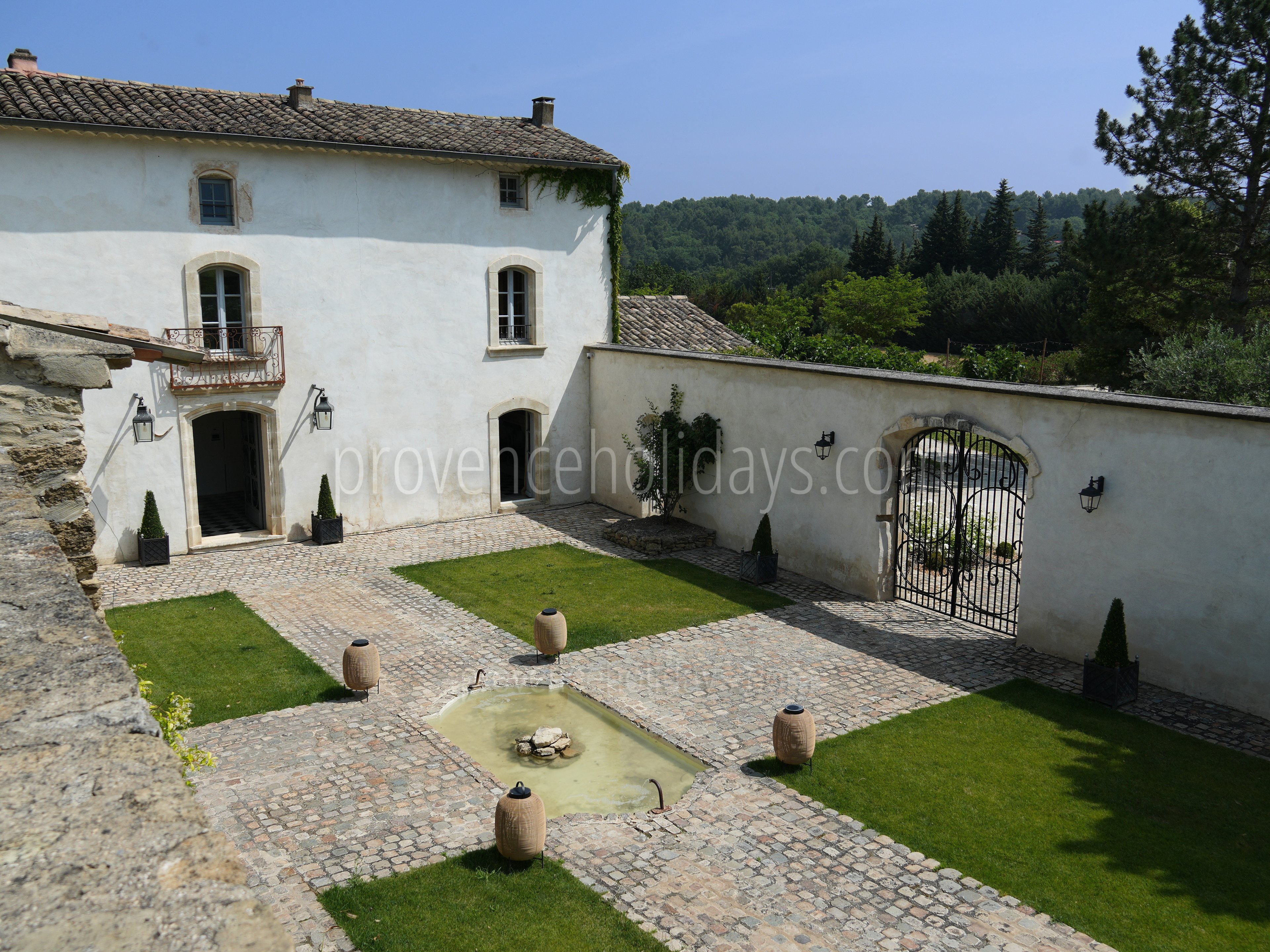 80 - Domaine du Grand Chêne: Villa: Exterior
