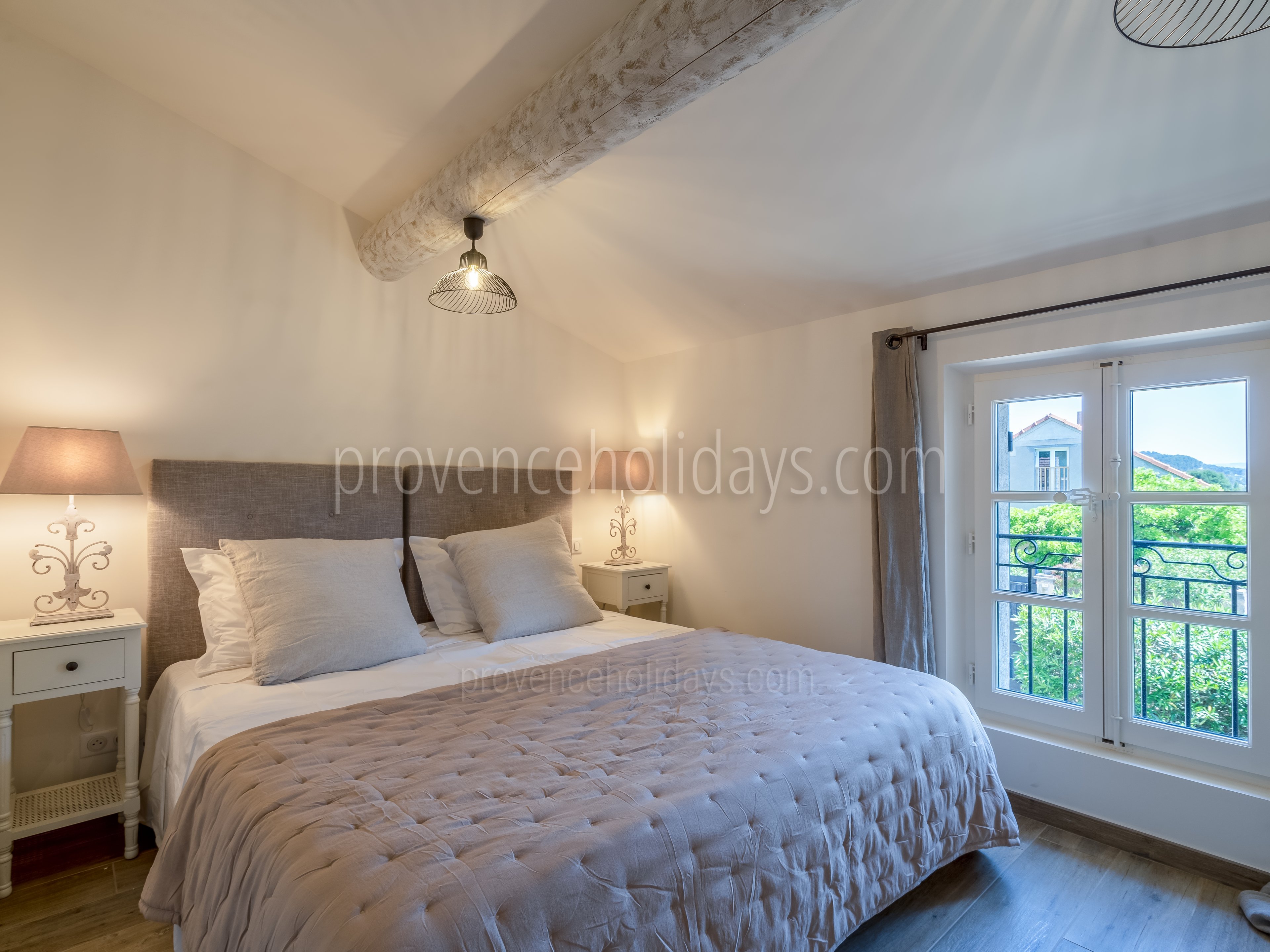 19 - Maison des Amandes: Villa: Bedroom