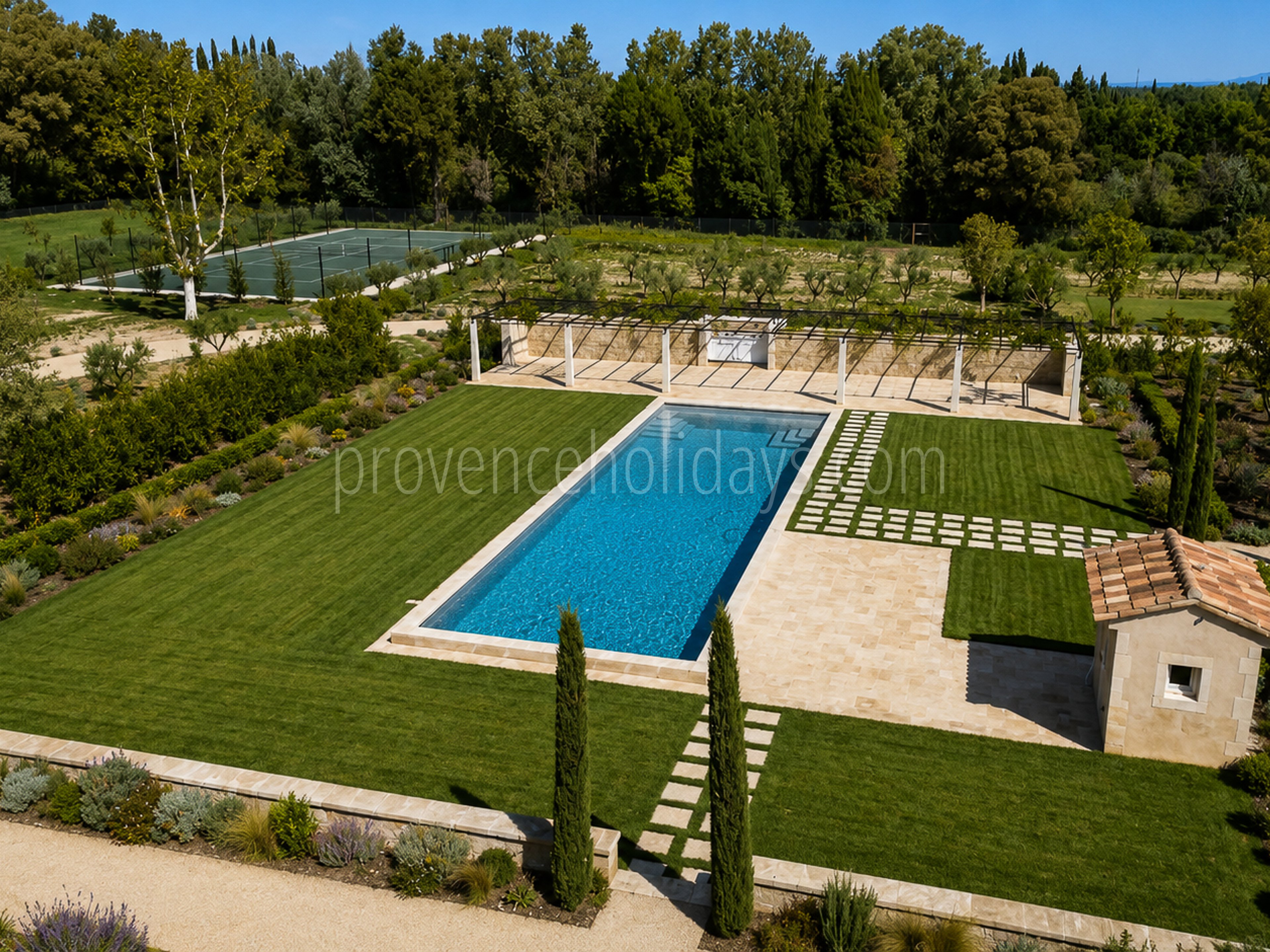 21 - Mas mit Tennisplatz in Eygalières: Villa: Pool