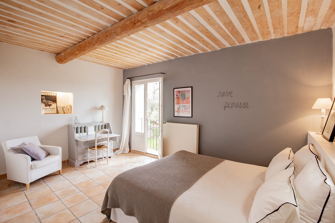 39 - Maison Robion: Villa: Bedroom
