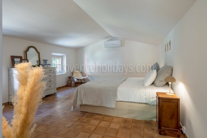 4 - Les Maisons de Saignon: Villa: Bedroom