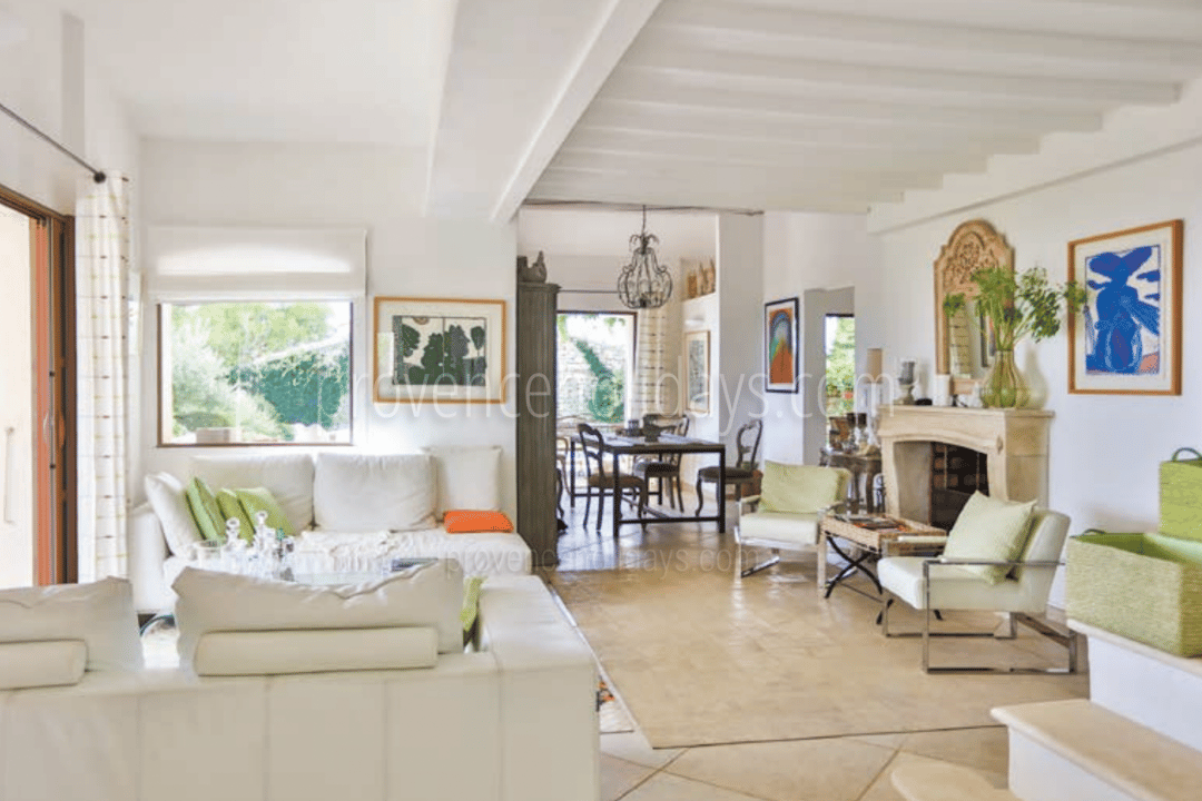 22 - Mas du Petit Luberon: Villa: Interior