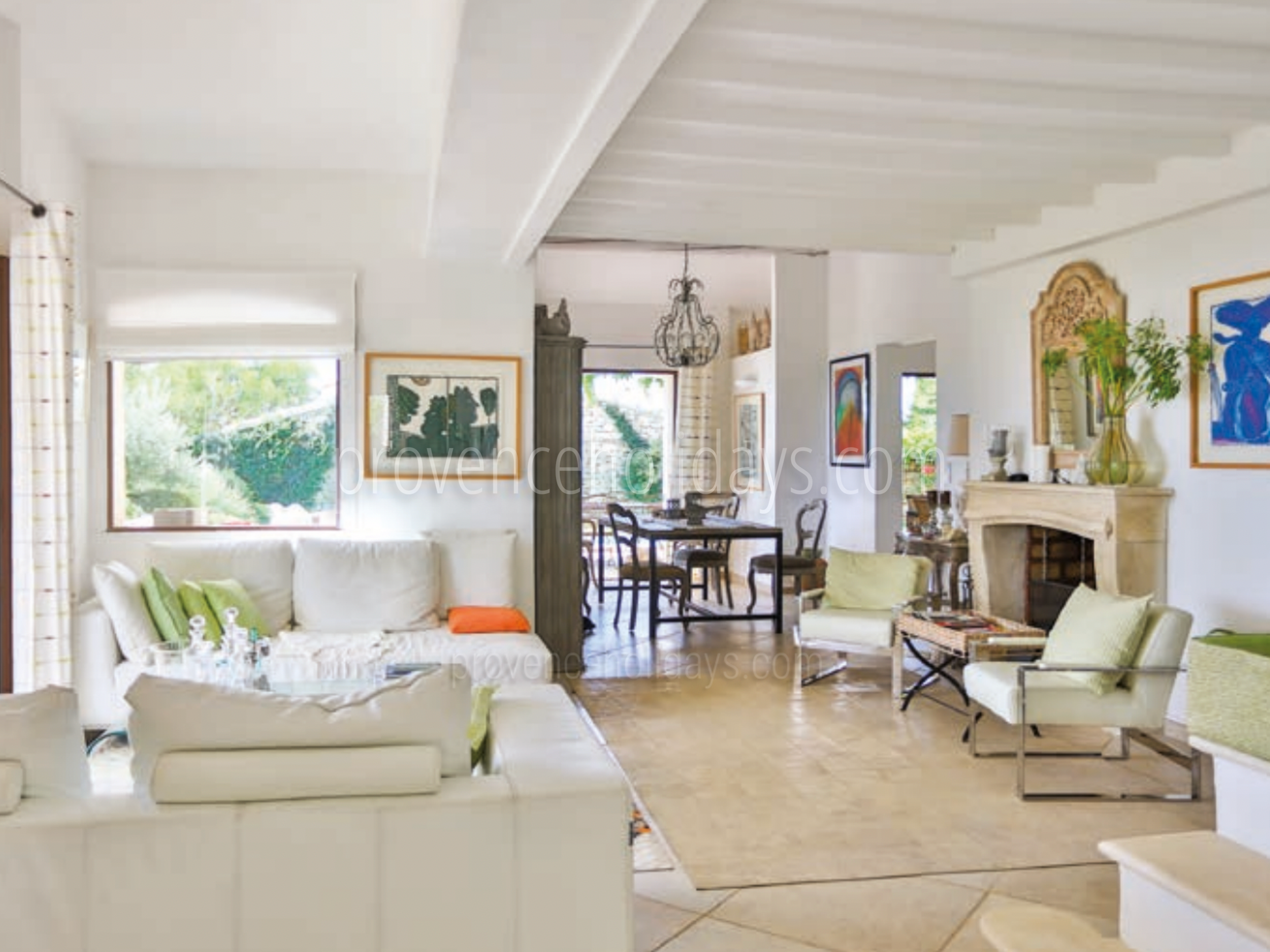22 - Mas du Petit Luberon: Villa: Interior