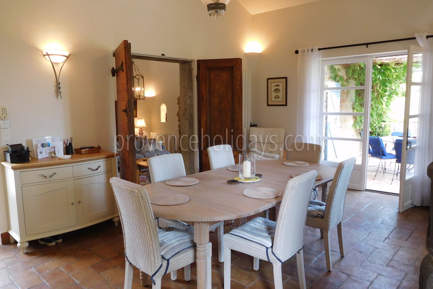 31 - Mas Lorgues: Villa: Interior