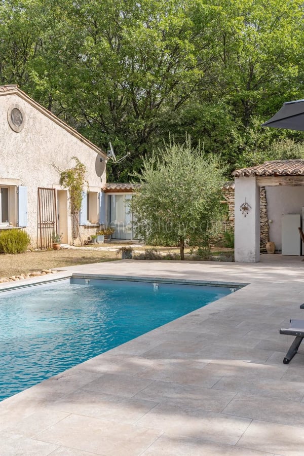 1 - Stone house in Ménerbes: Villa: Pool