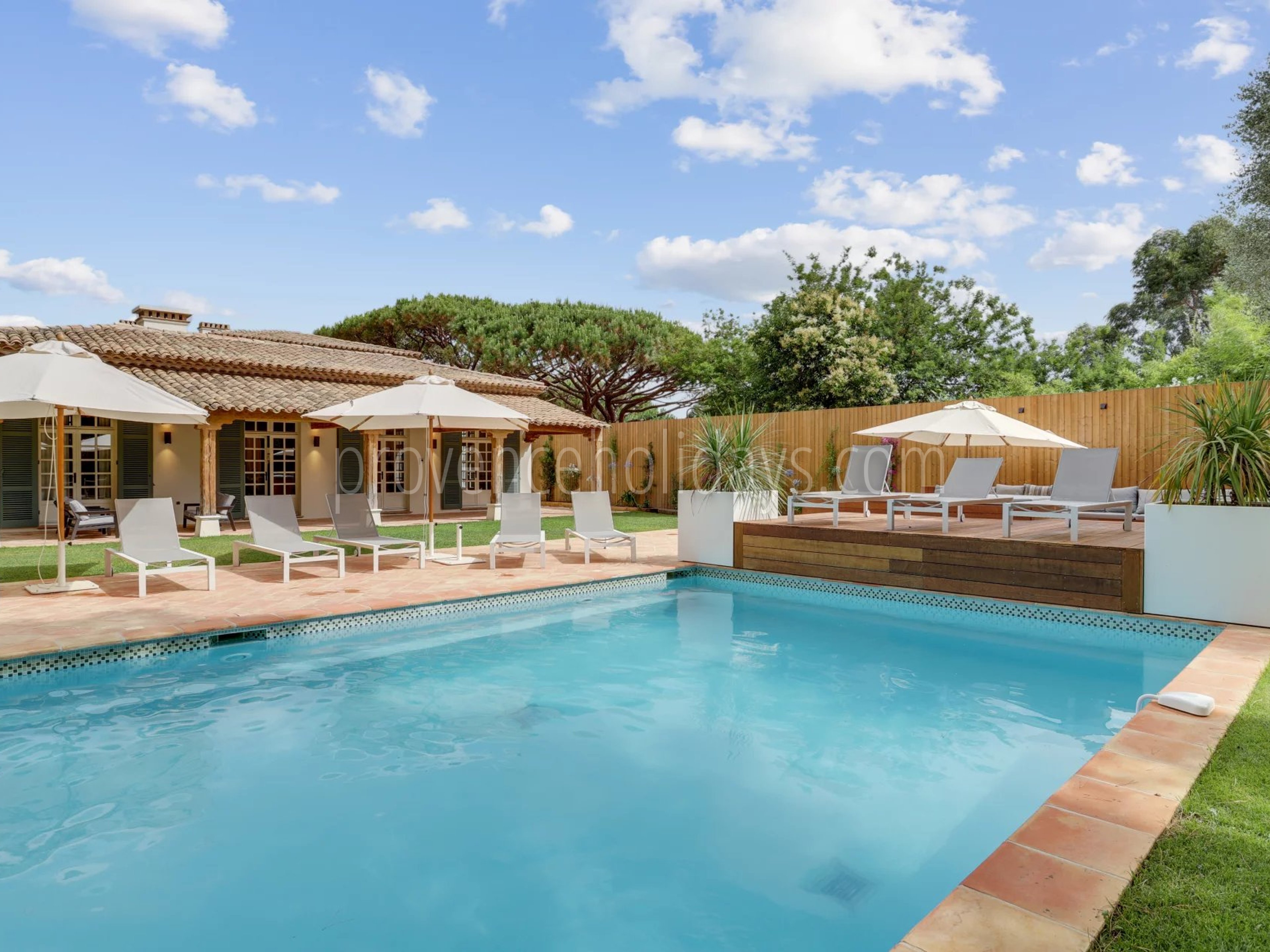 9 - Renovated mas, Ramatuelle: Villa: Pool