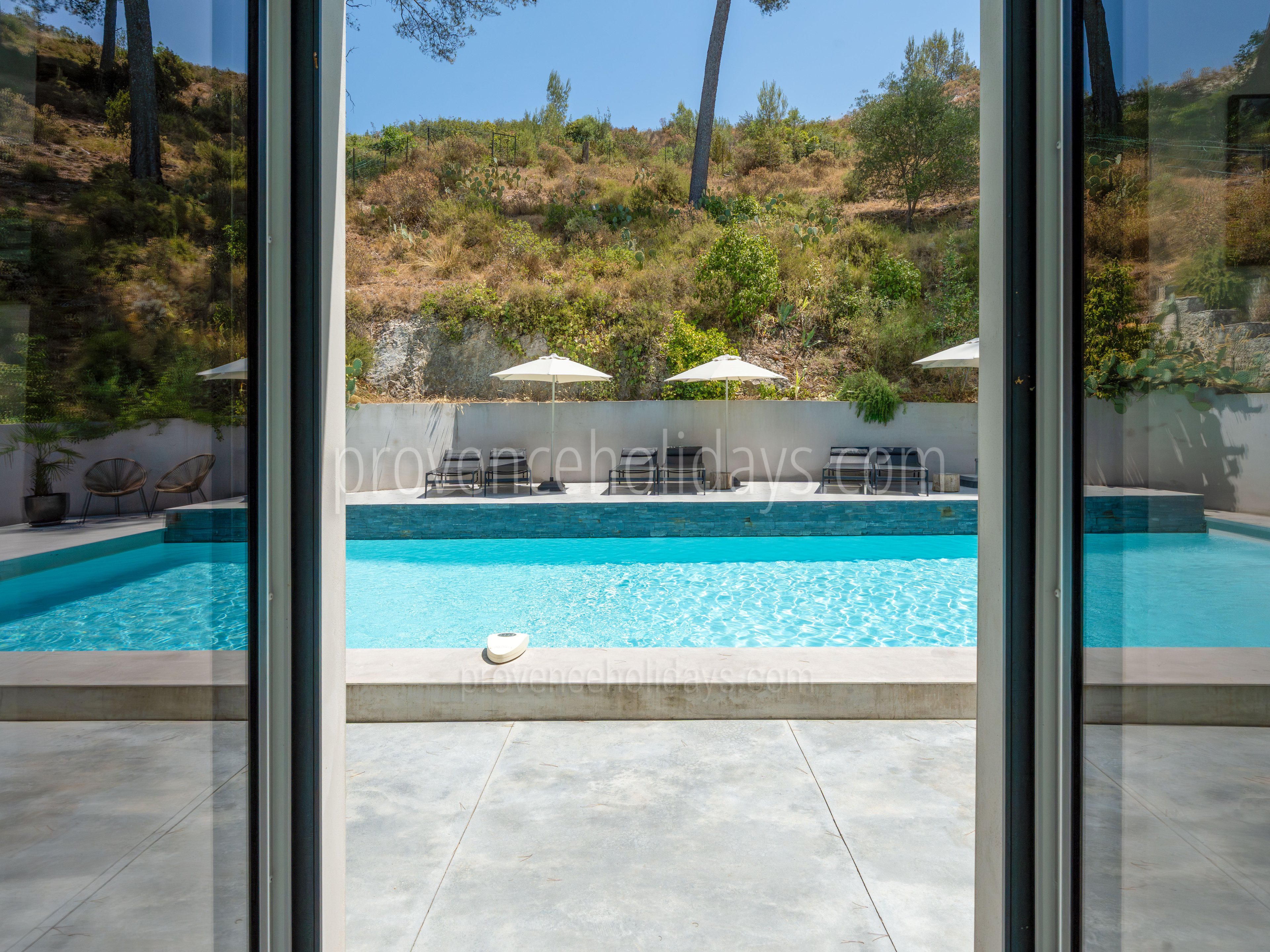 10 - Chez Chloé: Villa: Pool