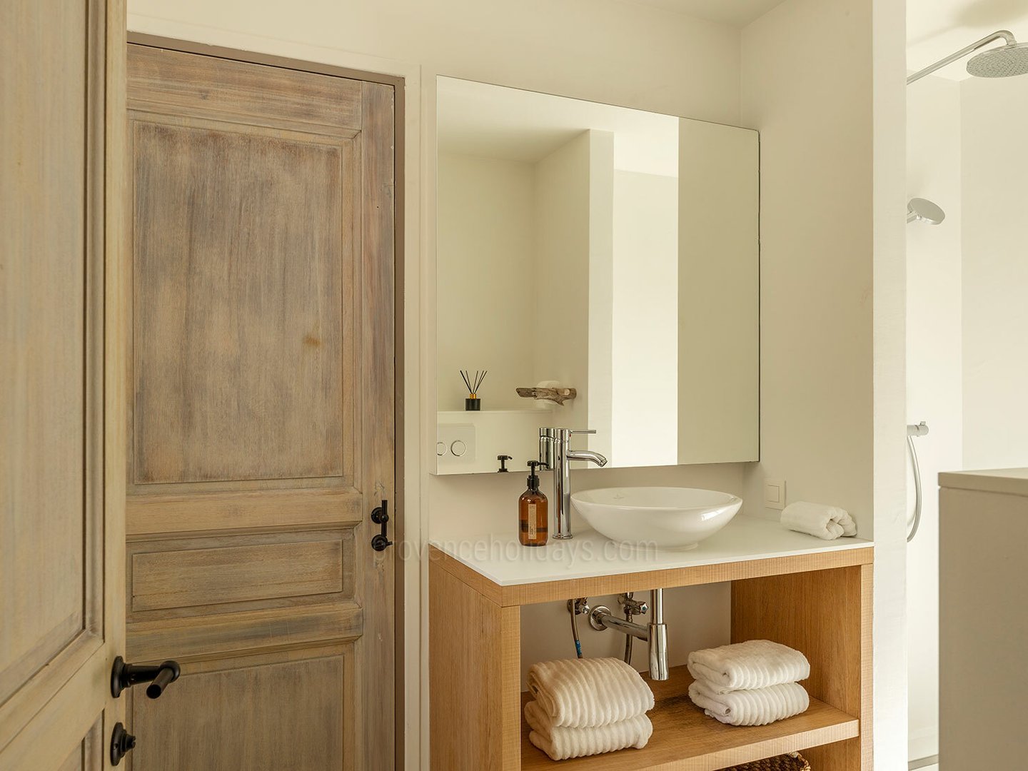 23 - Villa Saint Roch: Villa: Bathroom