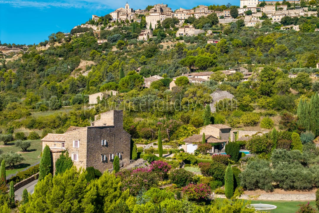 24 - Character mas in Gordes: Villa: Exterior