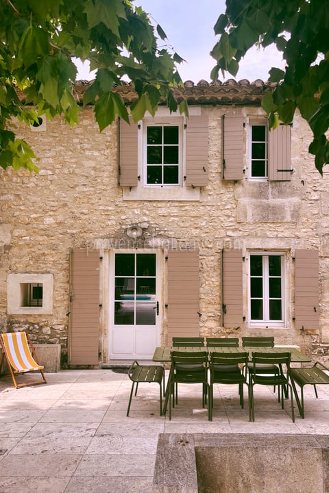 21 - Mas Vigueirat: Villa: Exterior
