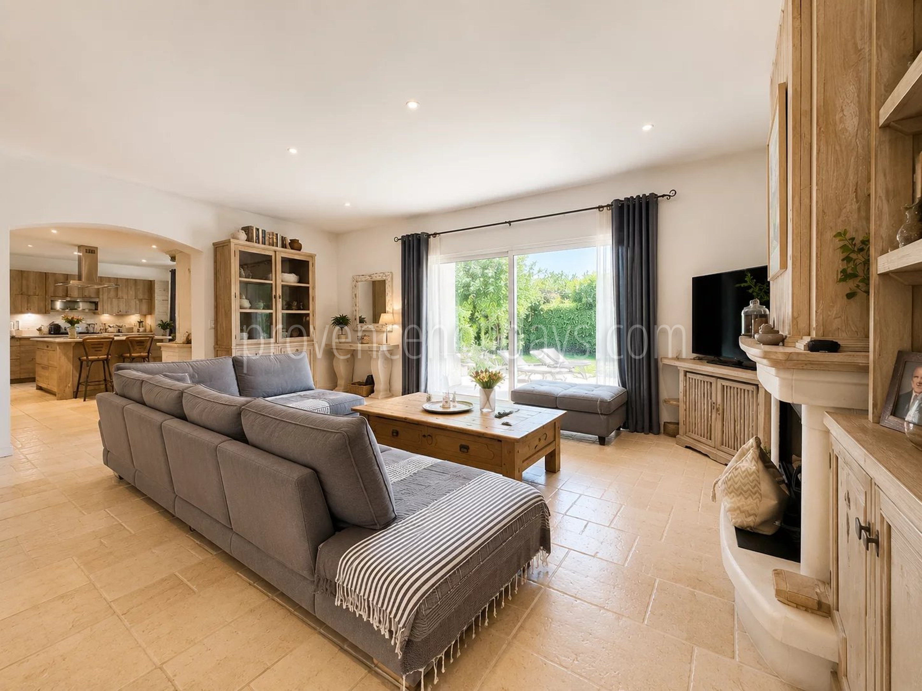 4 - Provençaalse villa in Cavalaire-sur-Mer: Villa: Interior
