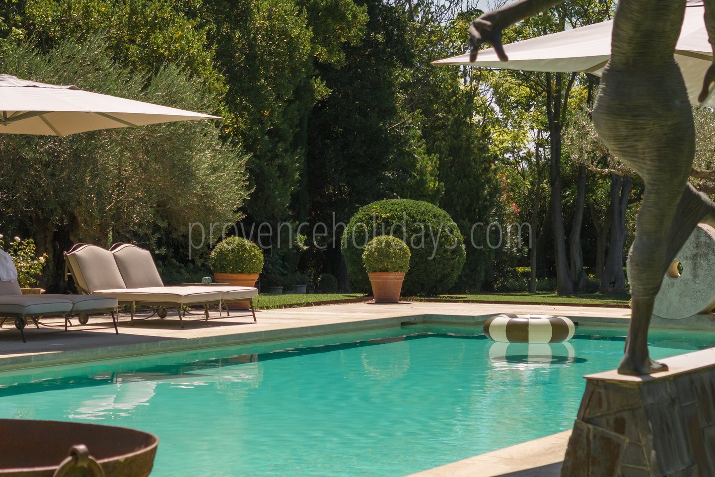 10 - Mas de Maussane: Villa: Pool