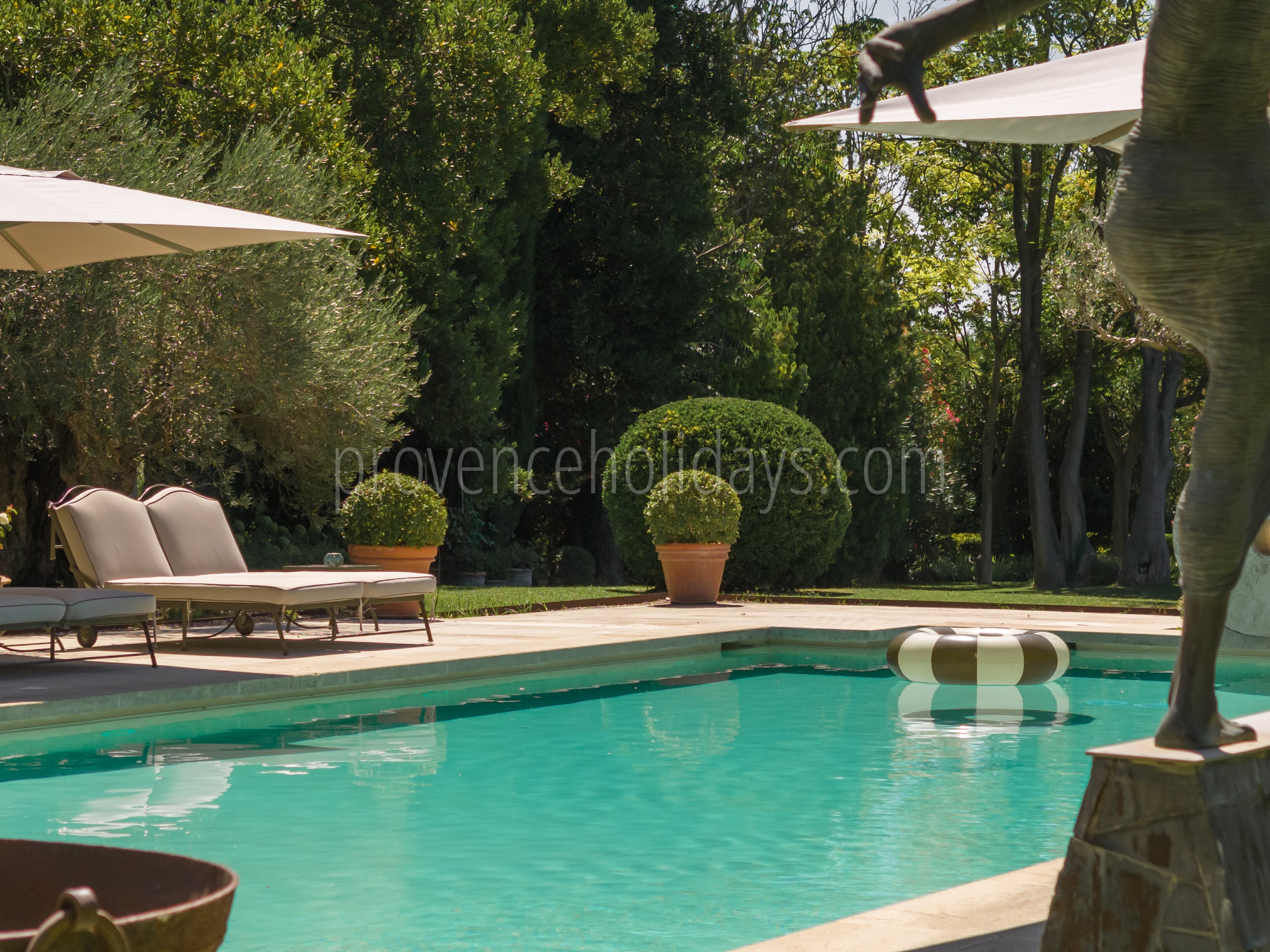 10 - Mas de Maussane: Villa: Pool