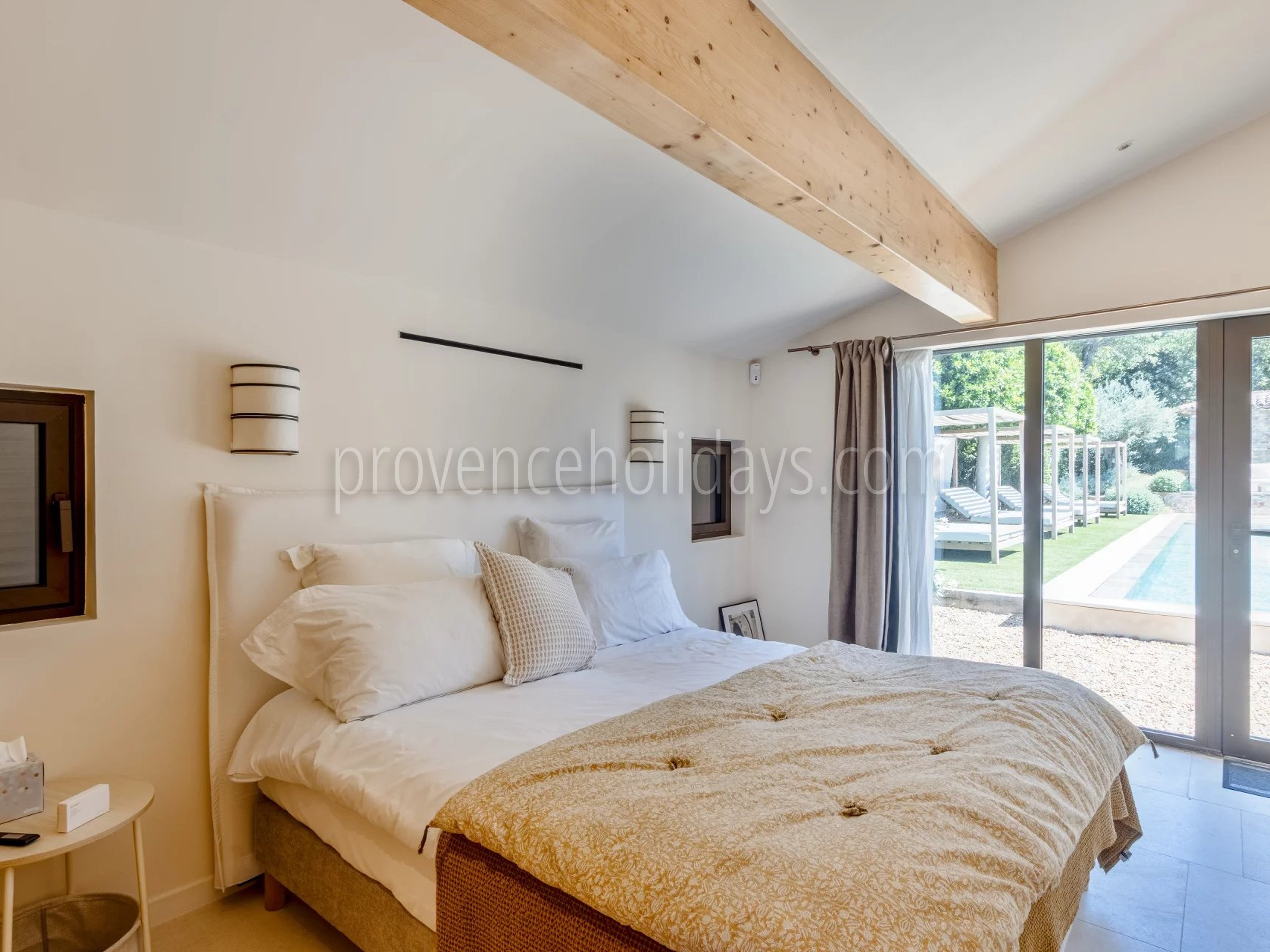 36 - Ebenerdige Villa in Ramatuelle: Villa: Bedroom