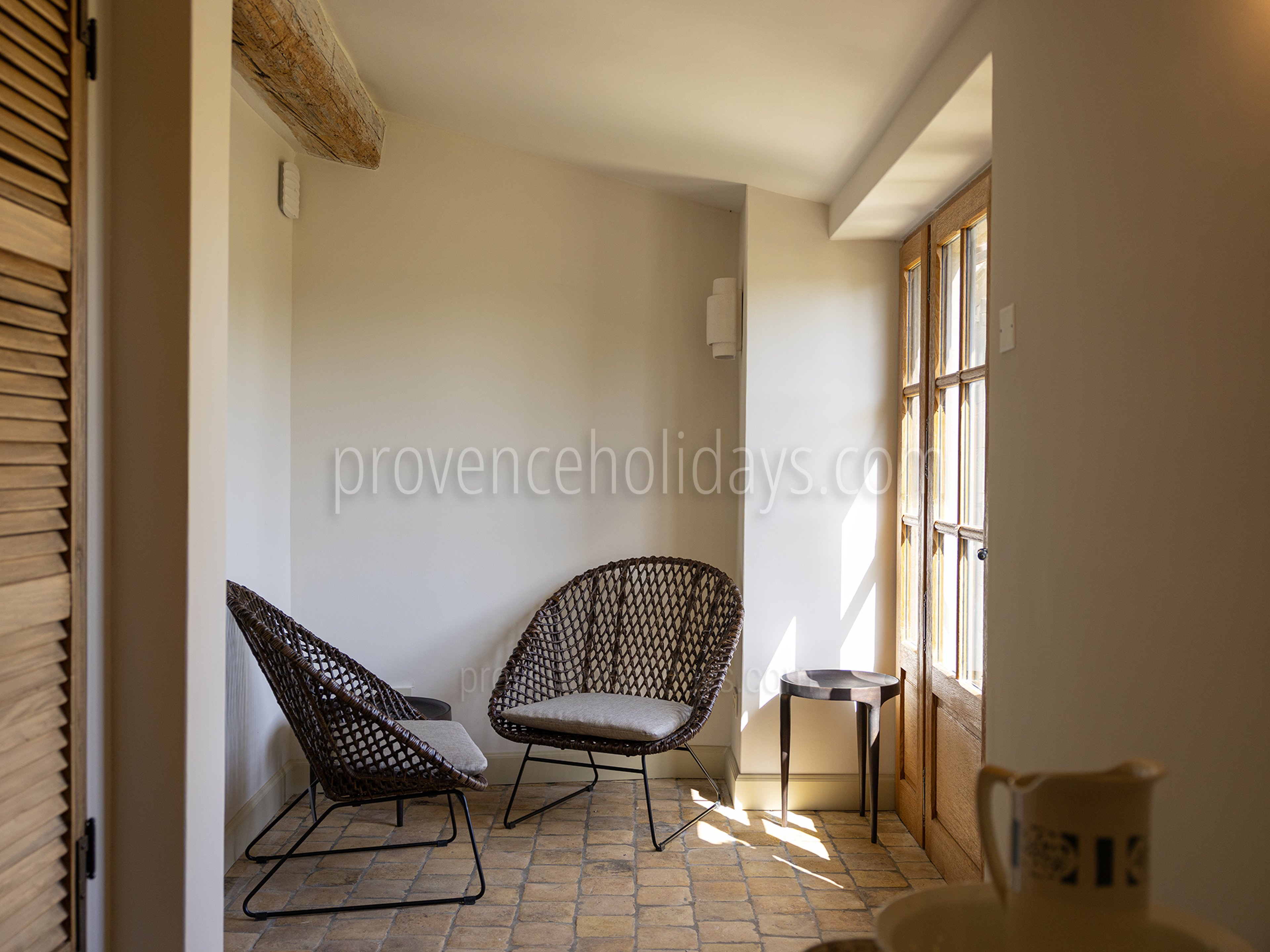 23 - Mas du Rocher: Villa: Interior