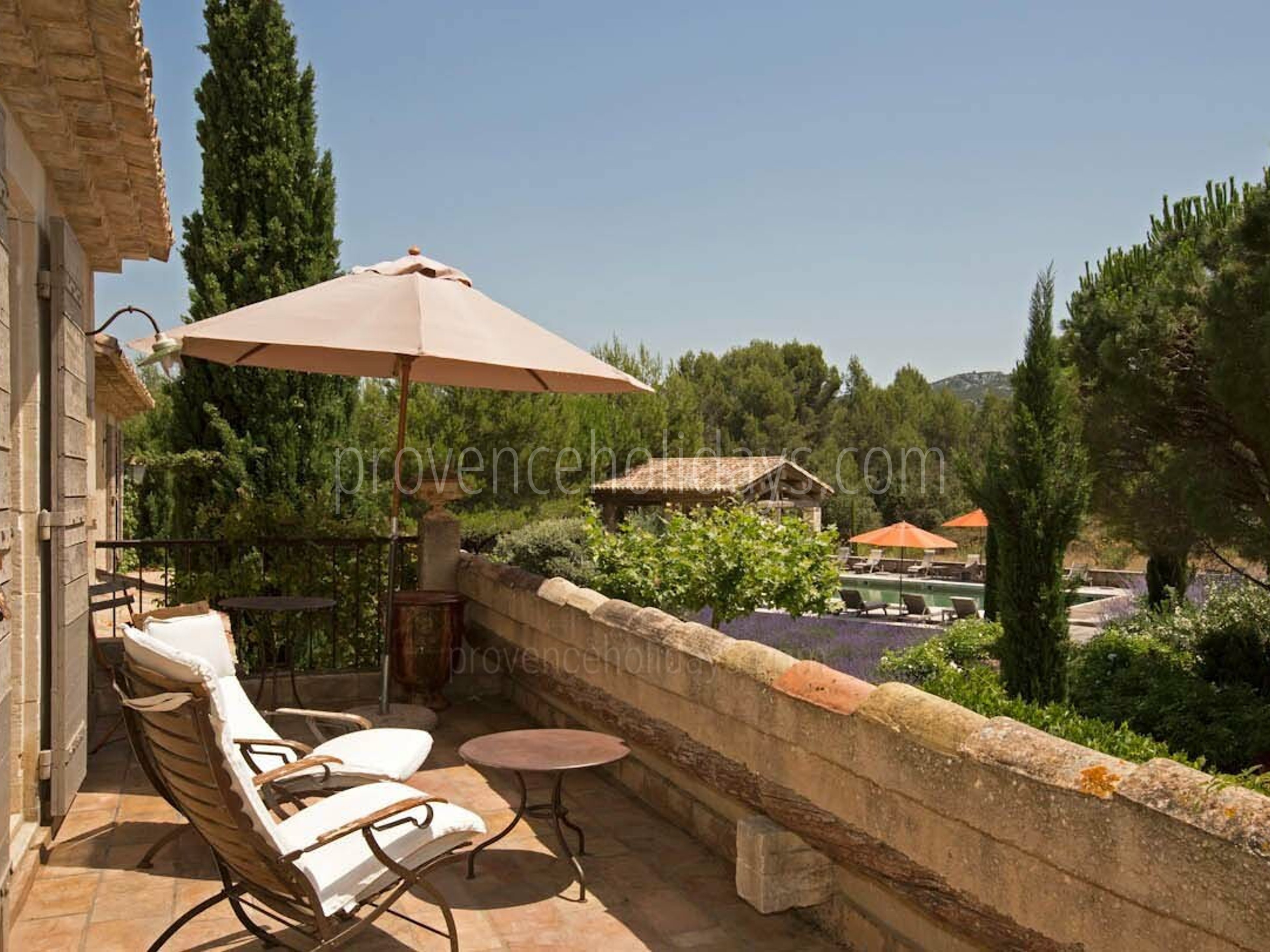12 - Le Mas des Lavandes: Villa: Exterior