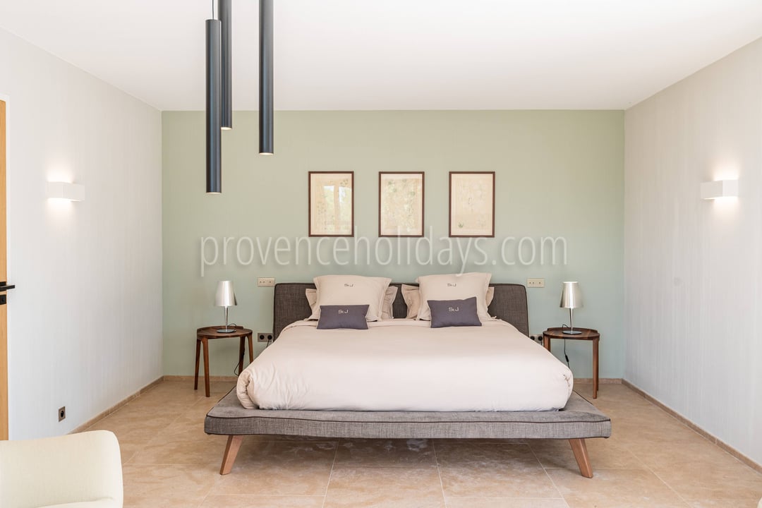 18 - Villa Olive: Villa: Bedroom