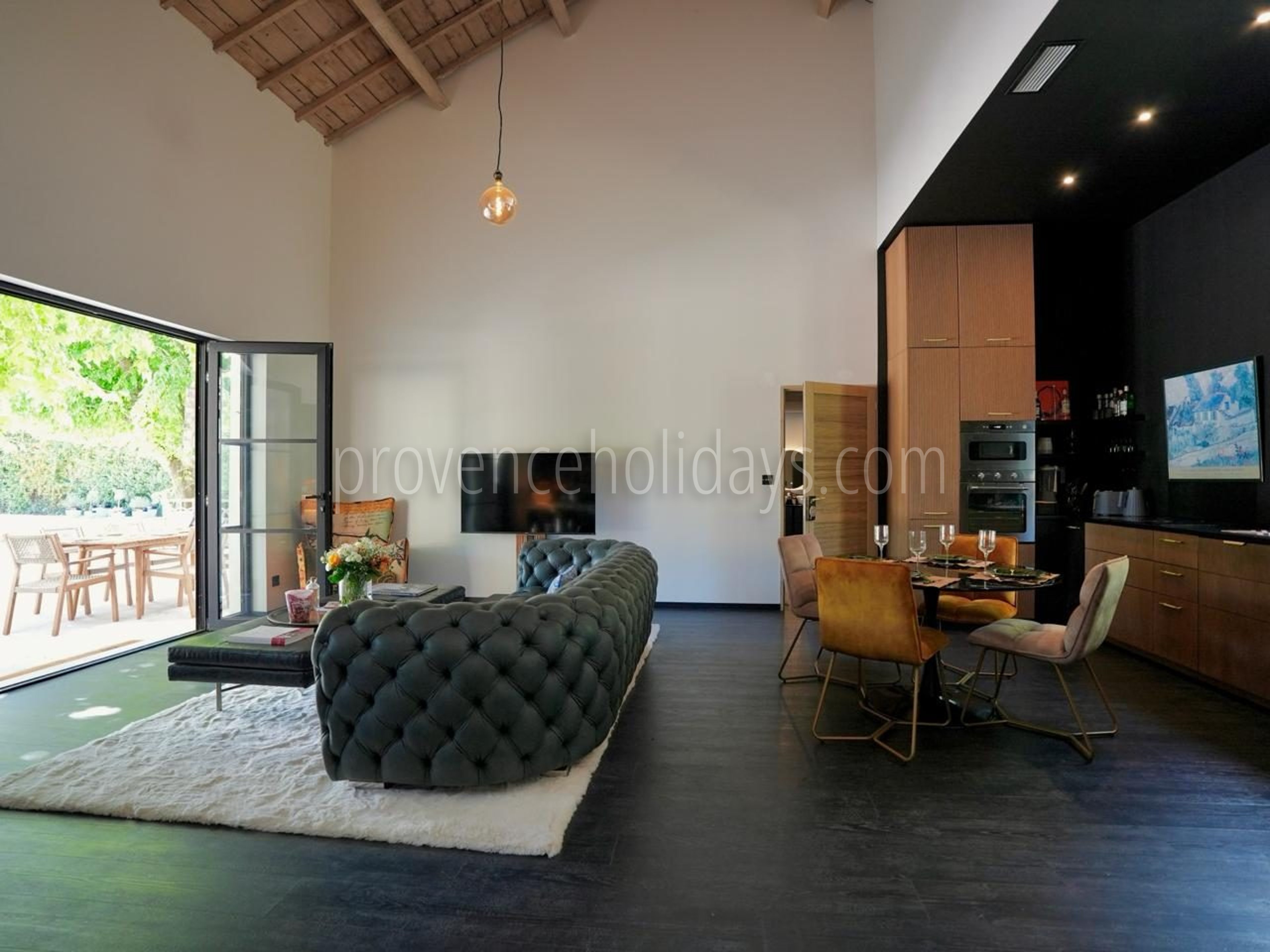 10 - Villa Romana: Villa: Interior