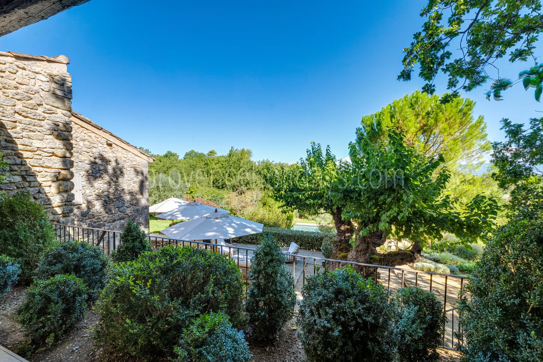 33 - Domaine des Pierres: Villa: Exterior