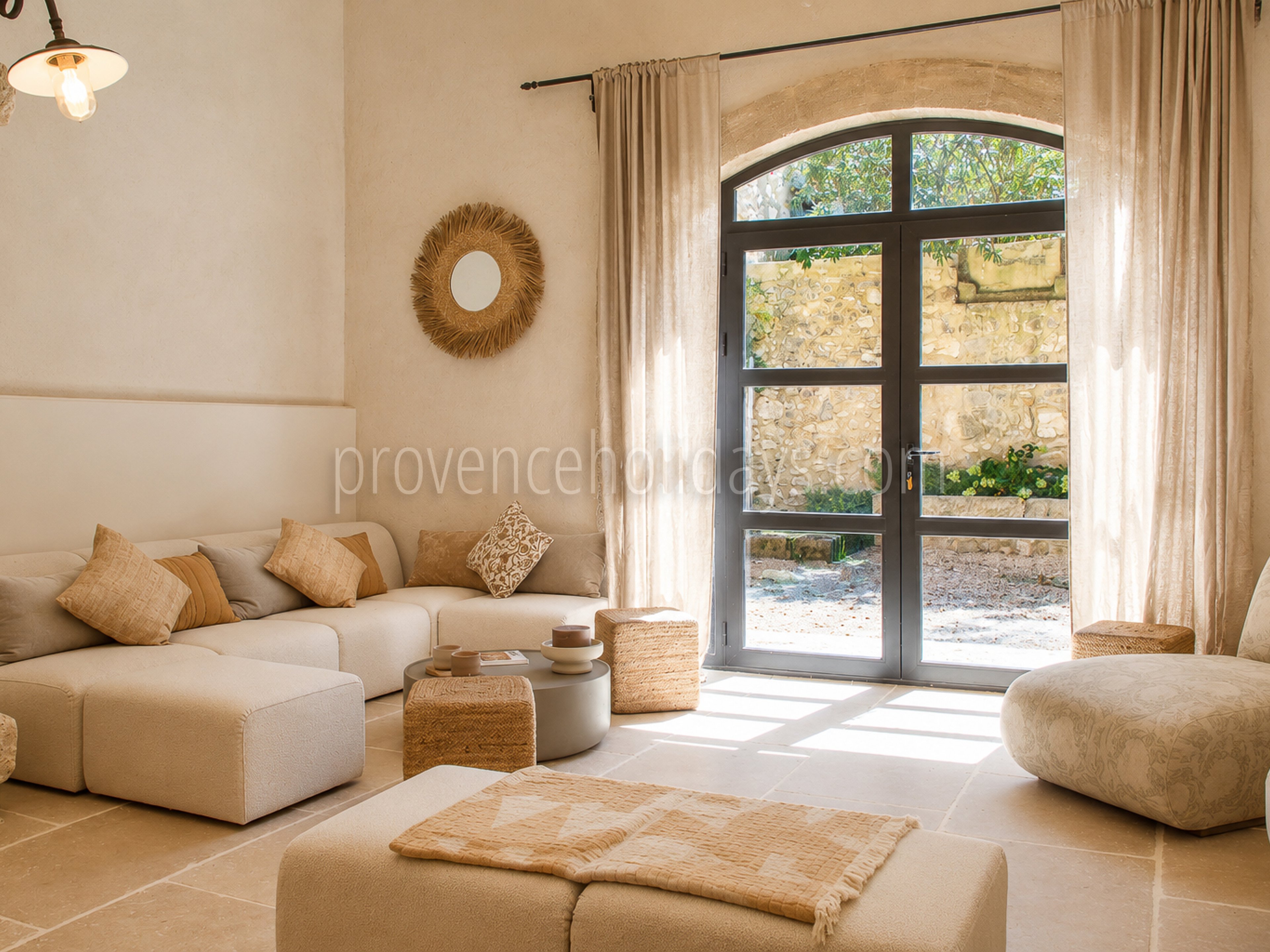 36 - Mas rénové à pied d\'Eygalières: Villa: Interior