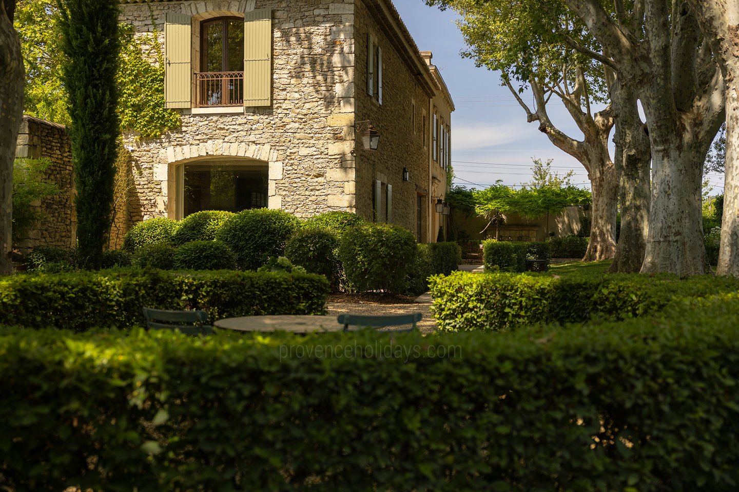 48 - Bastide Provençale: Villa: Exterior