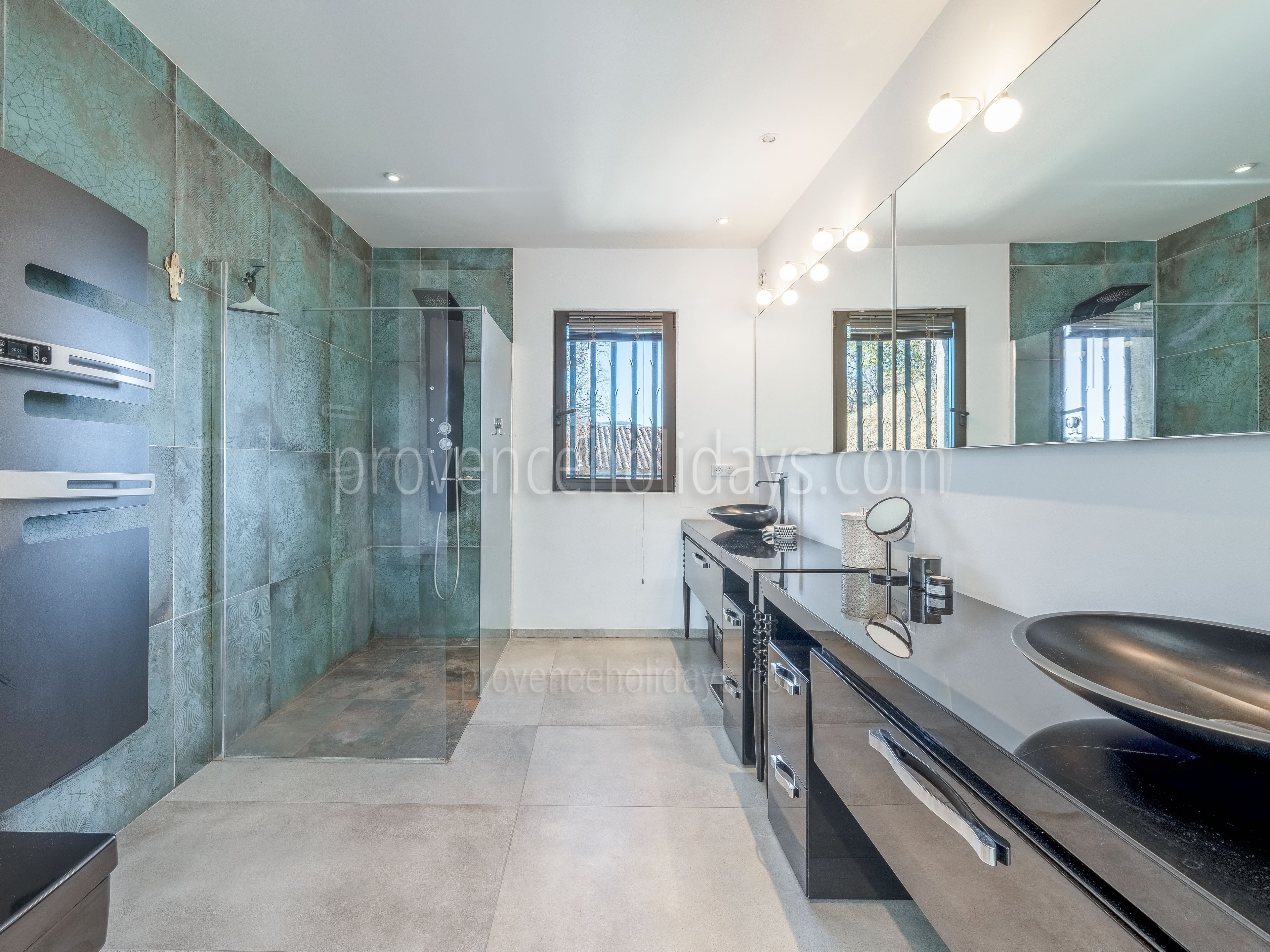 28 - Domaine de la Bouisse: Villa: Bathroom