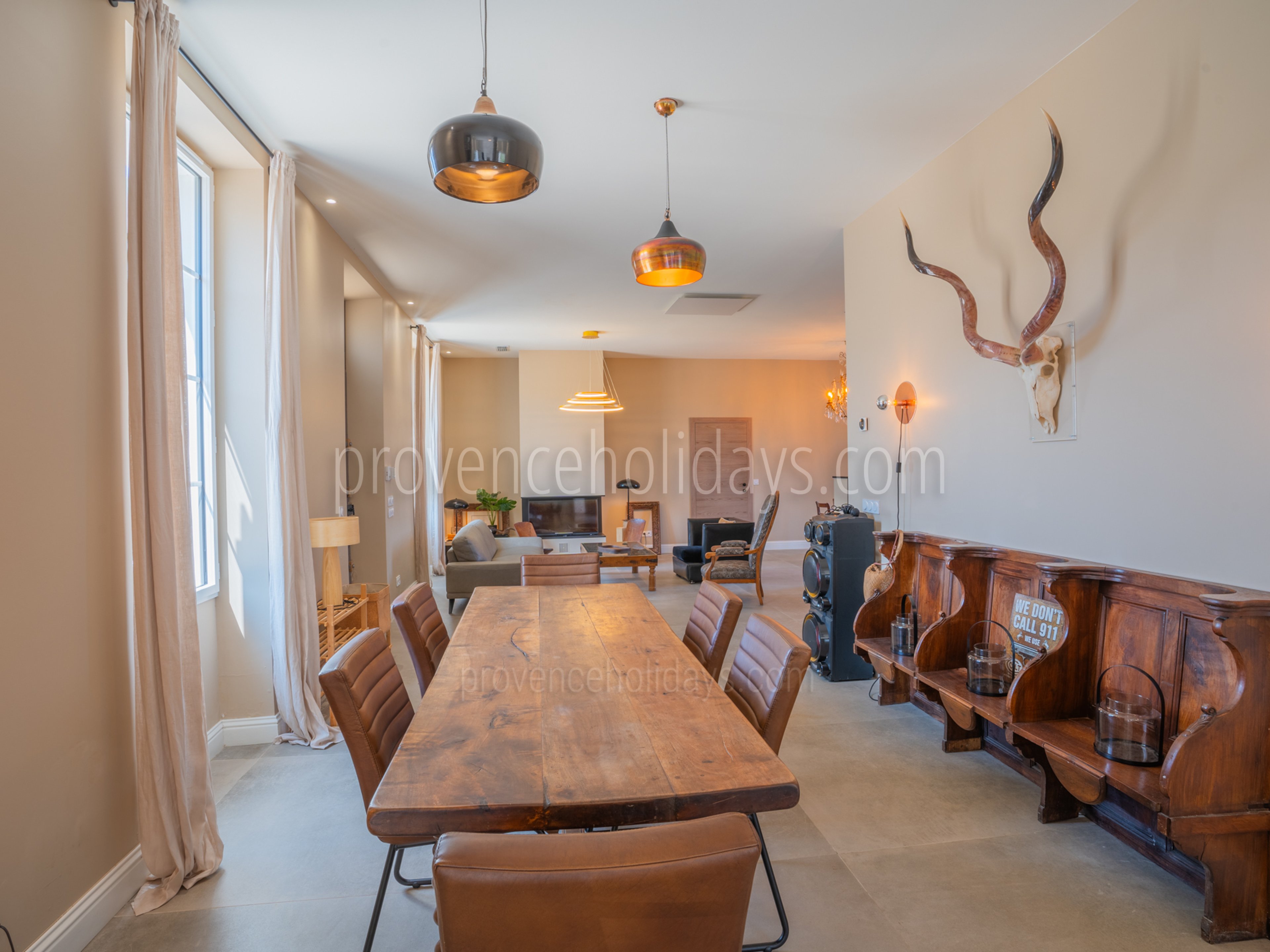9 - Bastidon: Villa: Interior