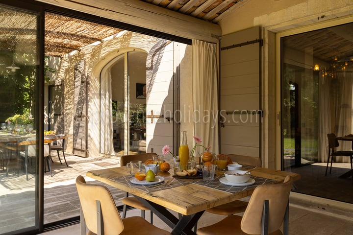 5 - Villa Charles: Villa: Exterior