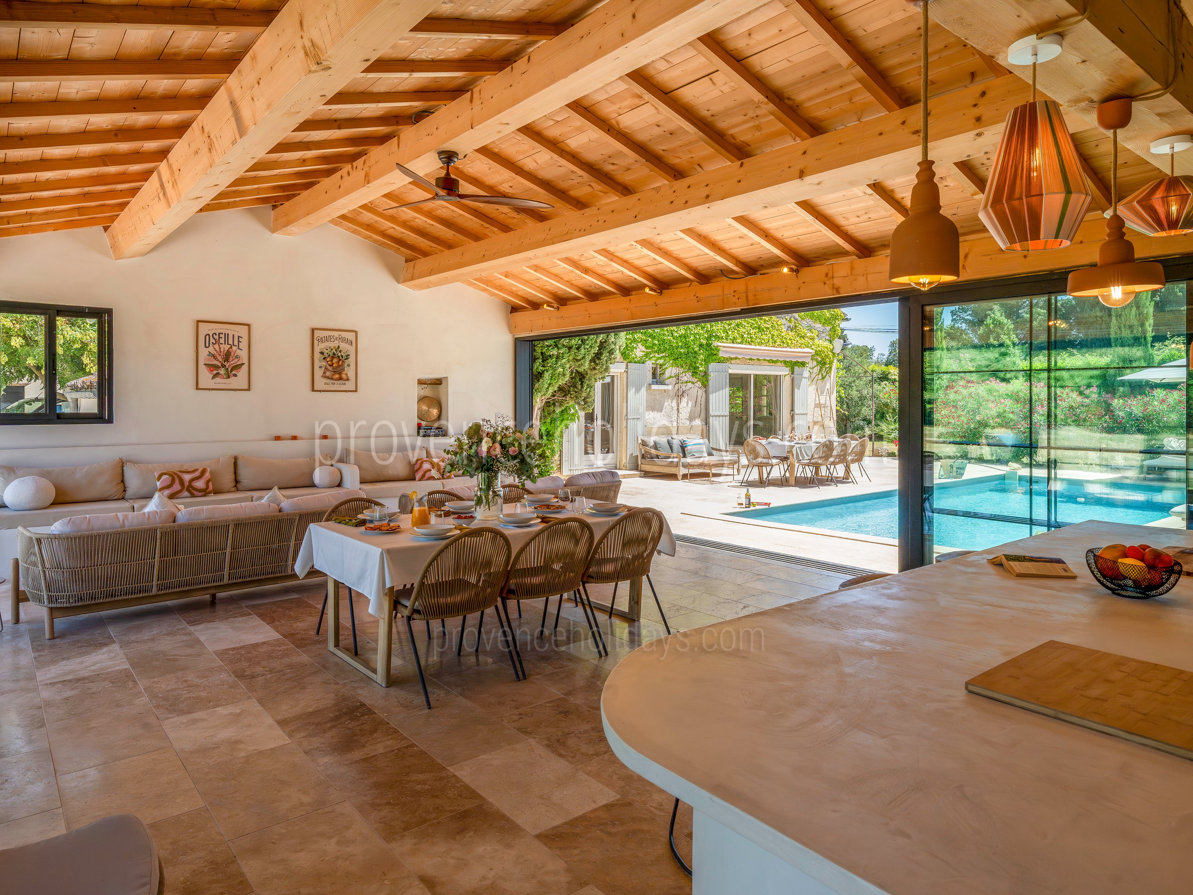 9 - Le Mas des Figues: Villa: Exterior