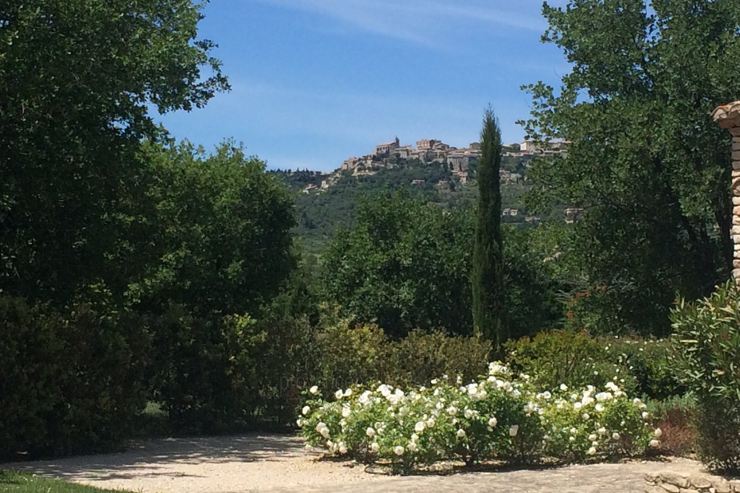 34 - Villa à Gordes: Villa: Exterior