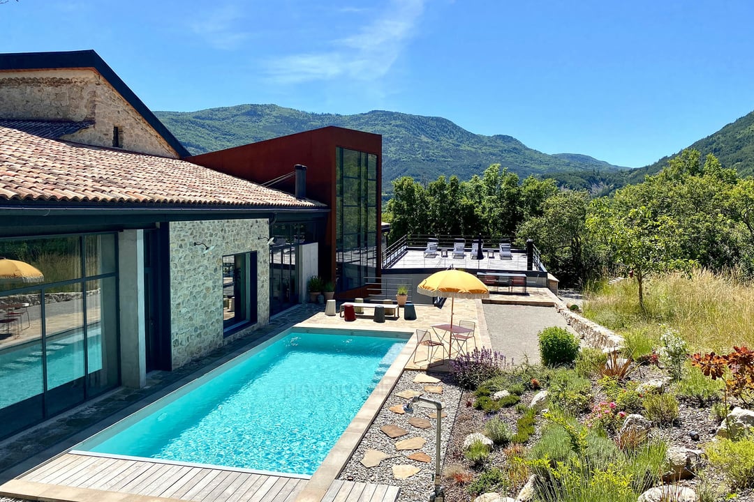 5 - Mas Villard: Villa: Pool