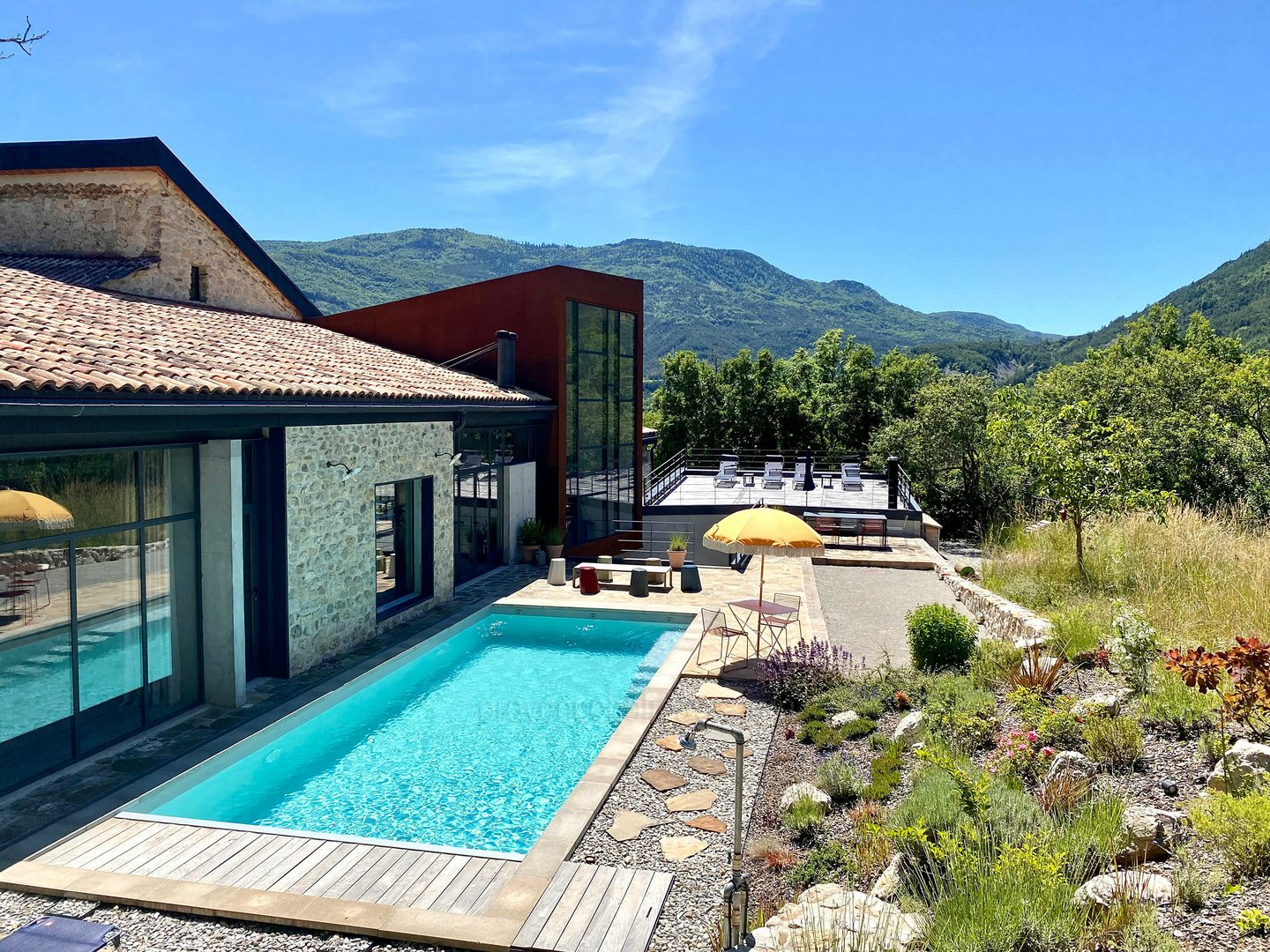 5 - Mas Villard: Villa: Pool