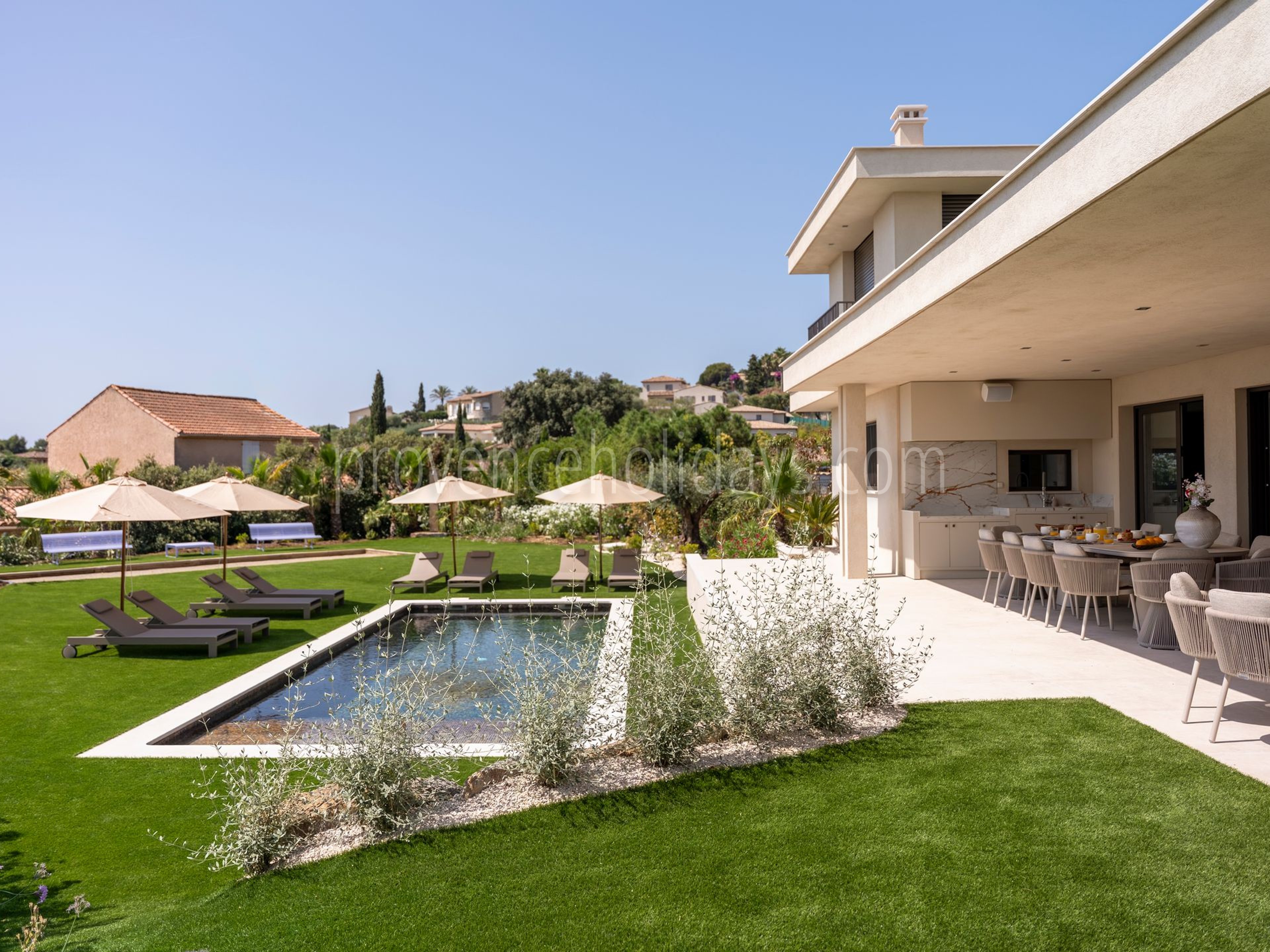 32 - Villa Coco: Villa: Exterior
