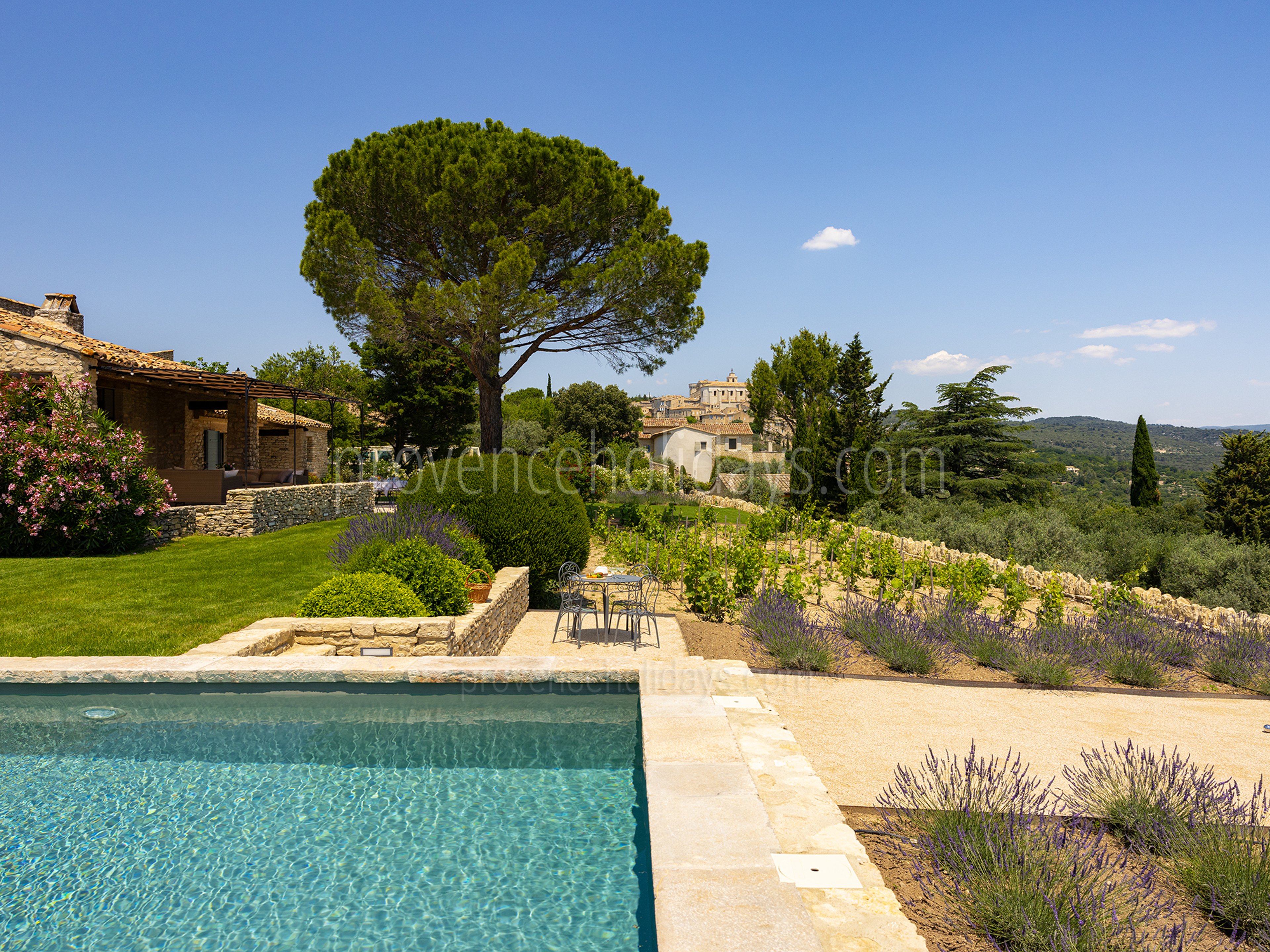 41 - Mas de Bel Air: Villa: Exterior