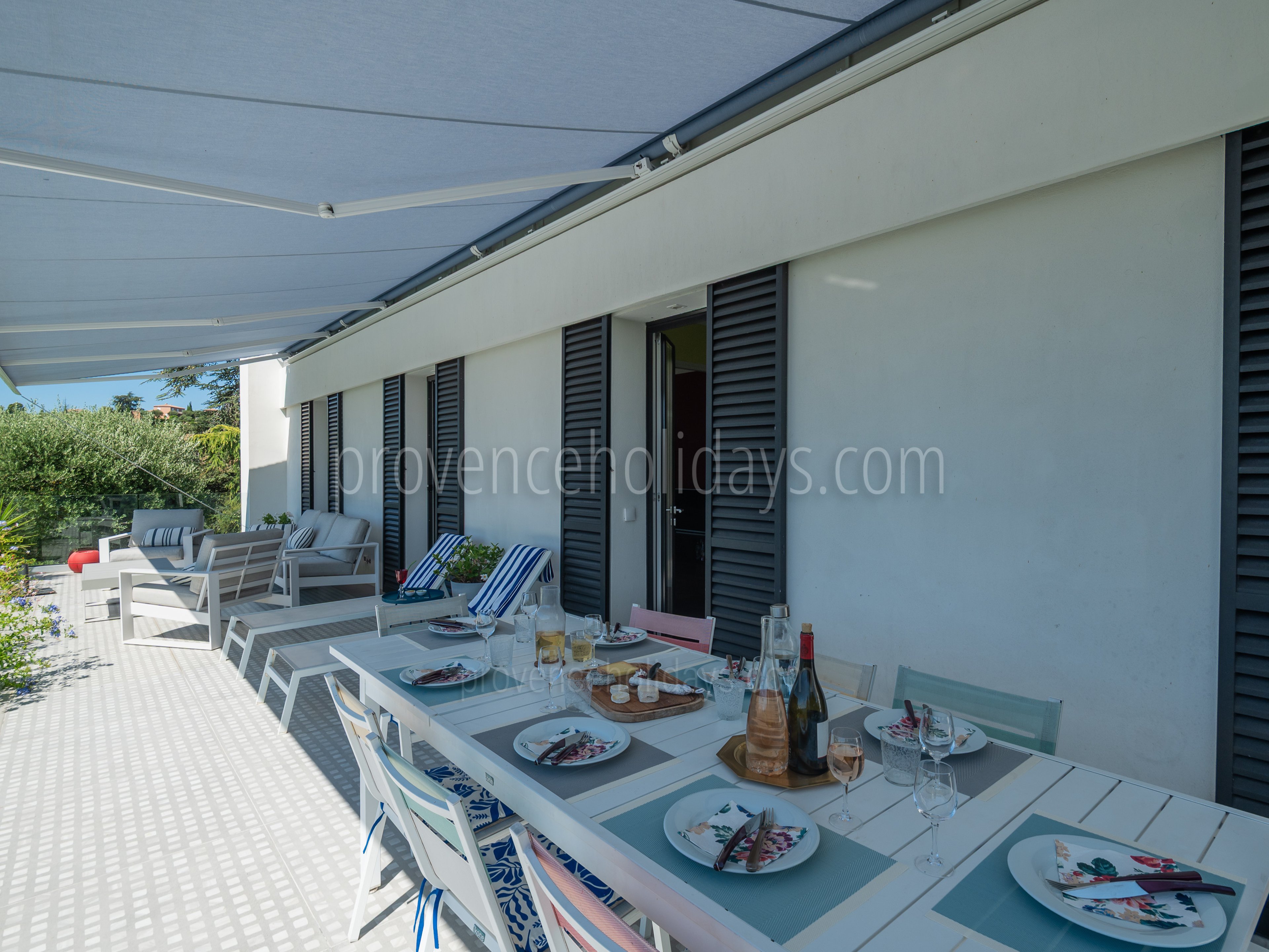 37 - Villa Blanche: Villa: Exterior