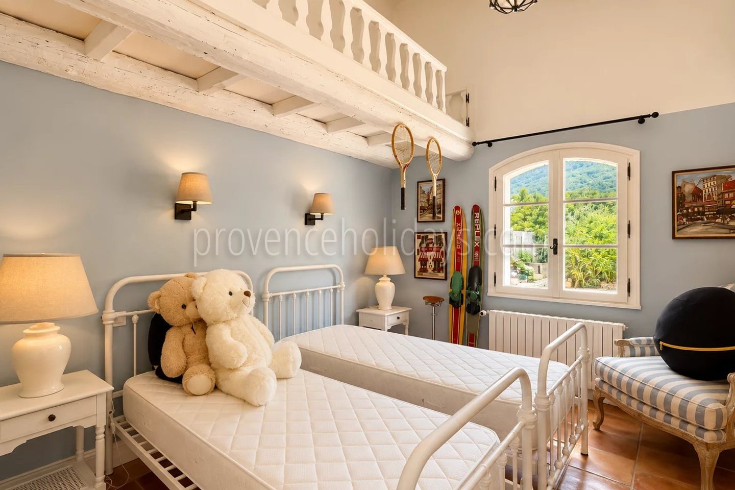 15 - Maison provençale à Grimaud: Villa: Bedroom